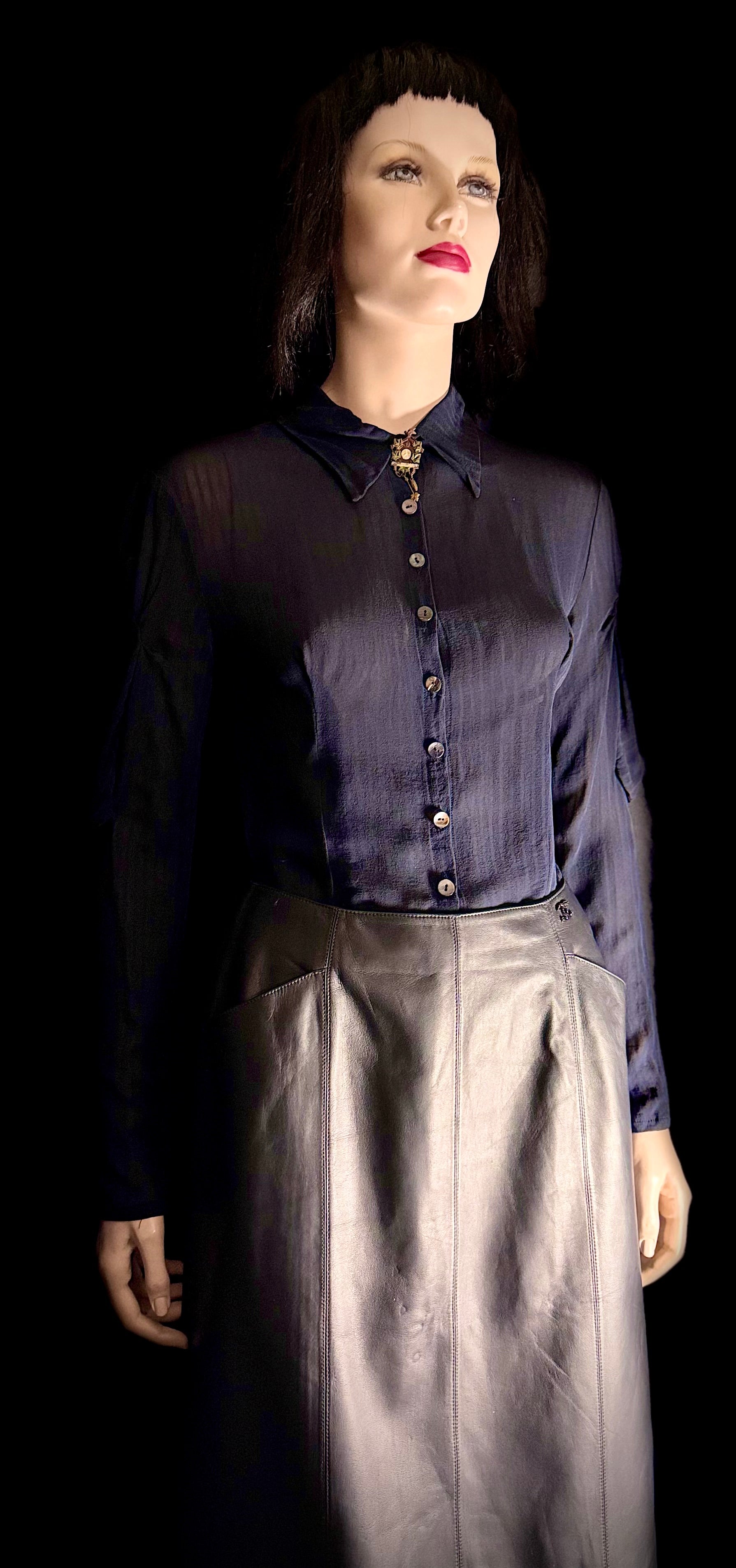 Chanel Navy Lambskin Skirt with Silk Lining - Made in France