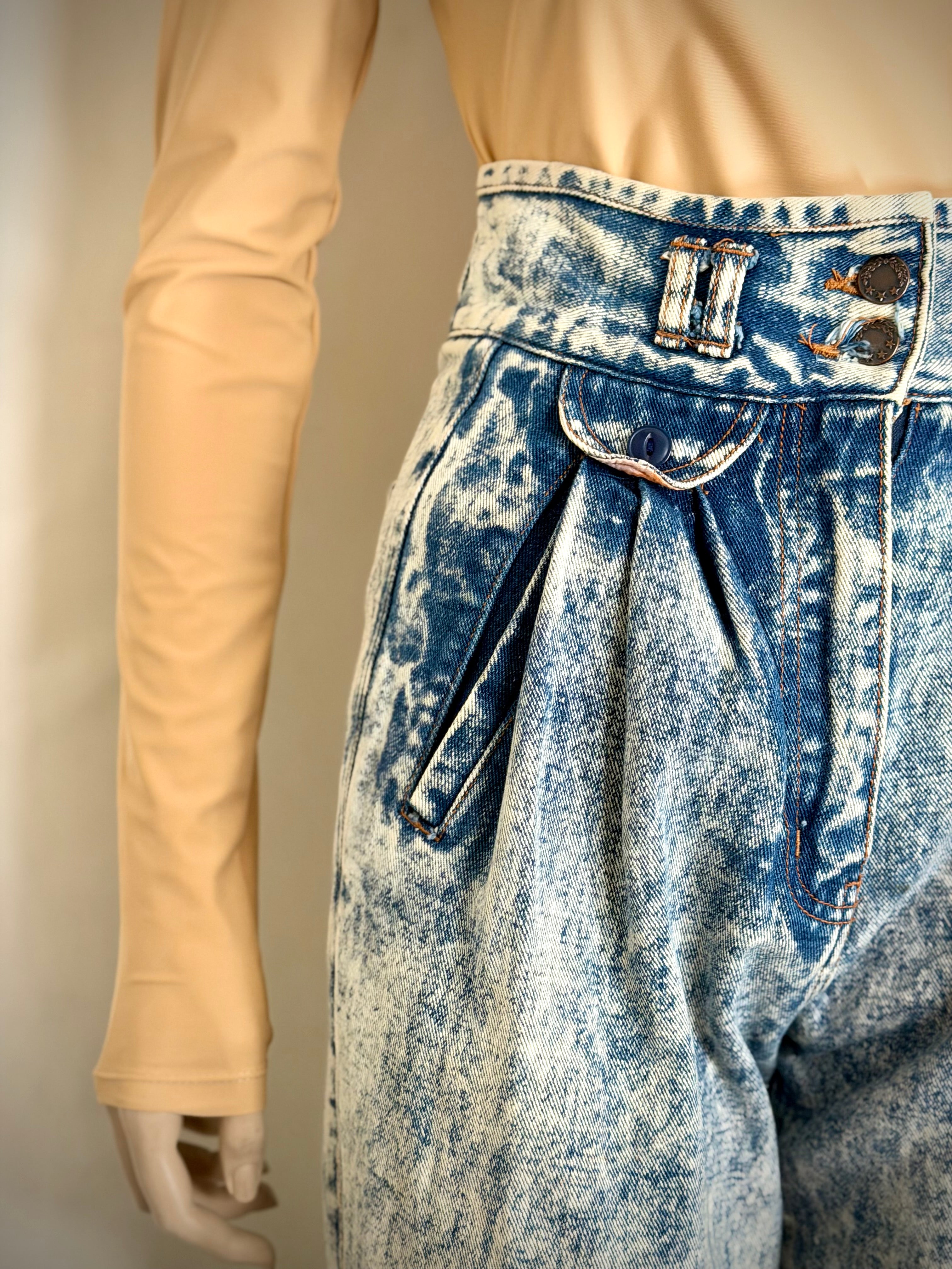 Vintage 1980s High-Rise Pleated Jeans
Sculptural Waist | Acid Wash Denim