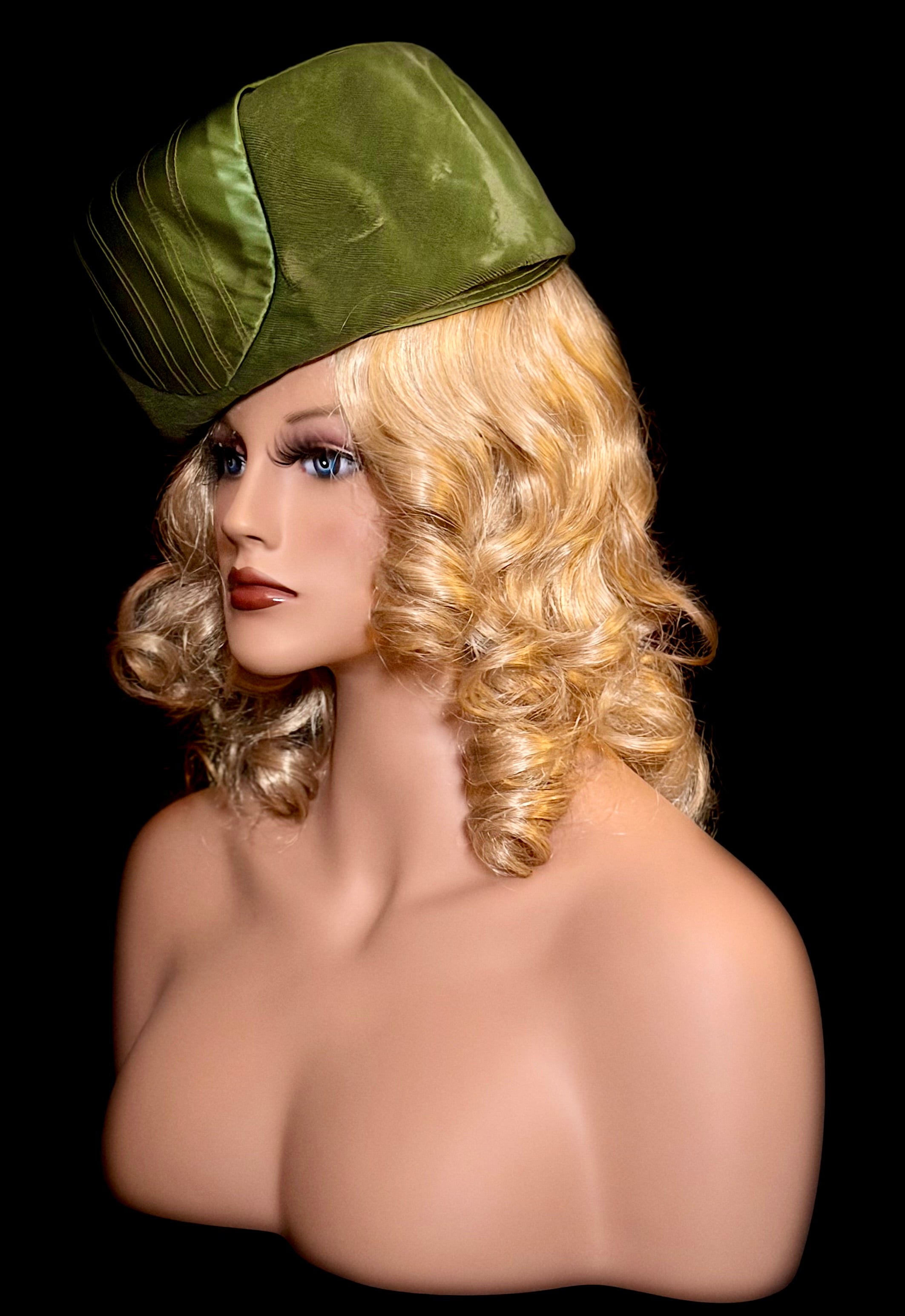 1950s Olive Sculpted Cocktail Hat - Satin Panelled Atelier Piece