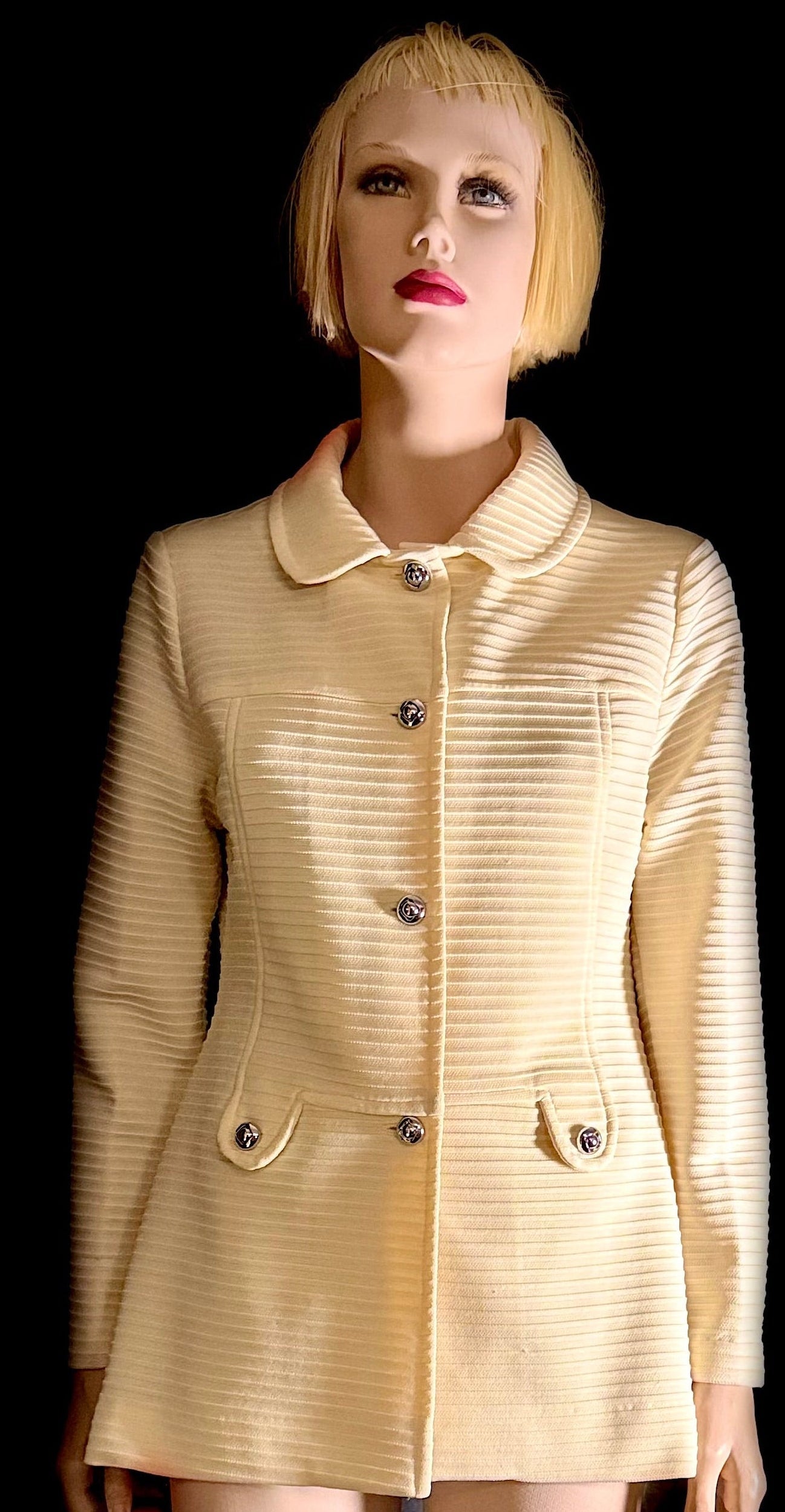 Vintage Cream Textured Jacket - Sculpted Mod Tailoring