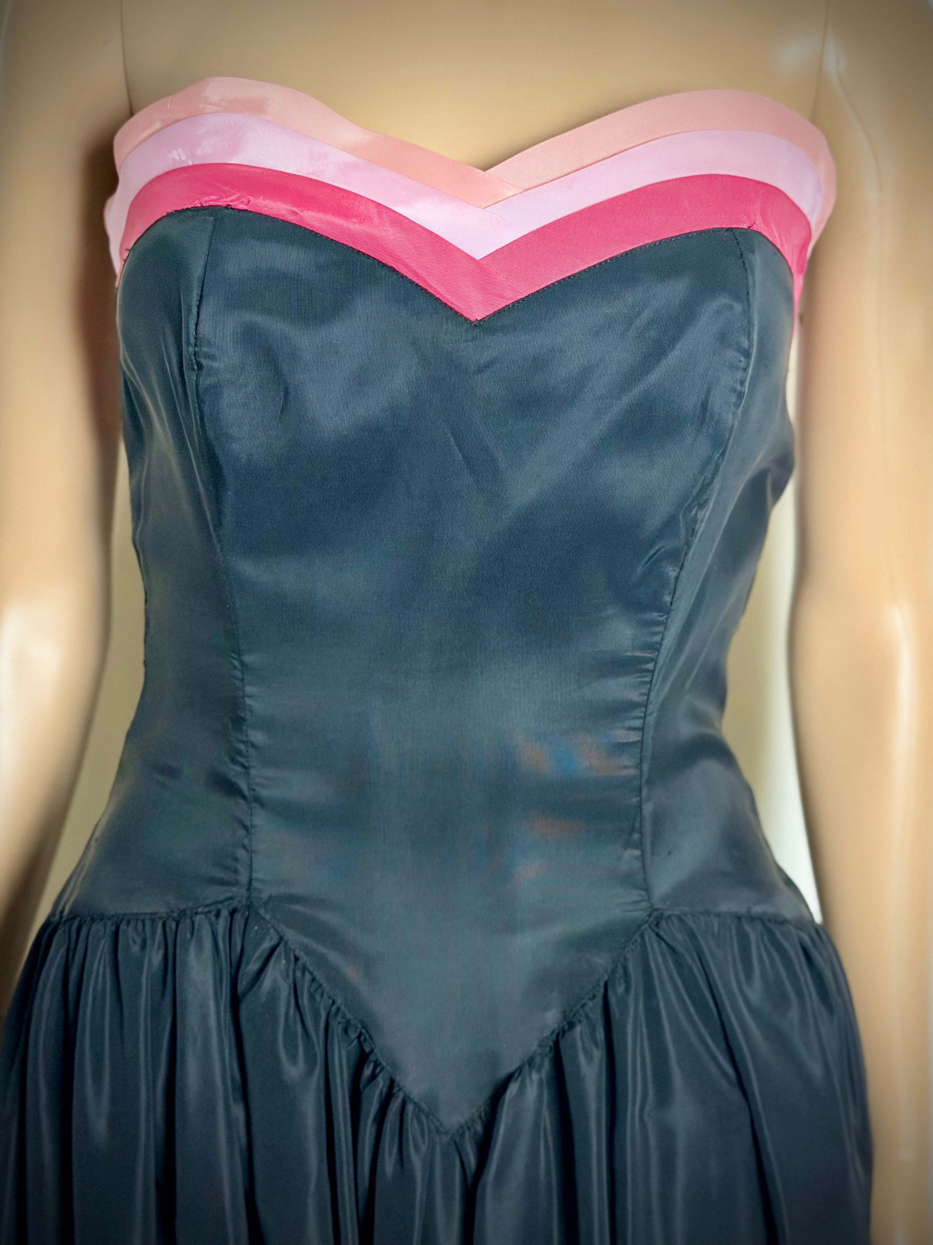 1945 Beautime Formal New York Evening Gown - Padded Hem Detail