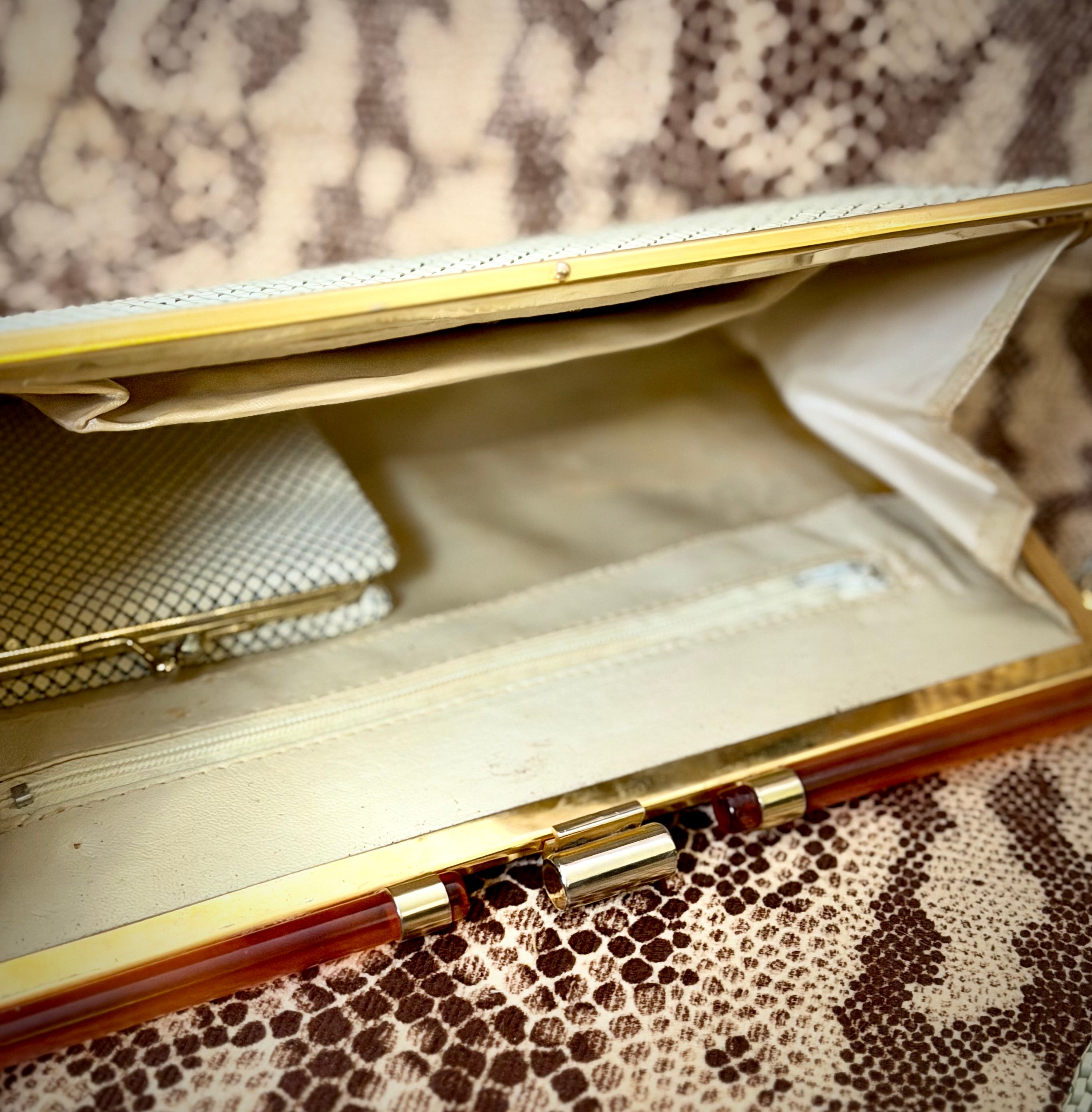 1950s Ivory Mesh and Tortoiseshell Frame Bag