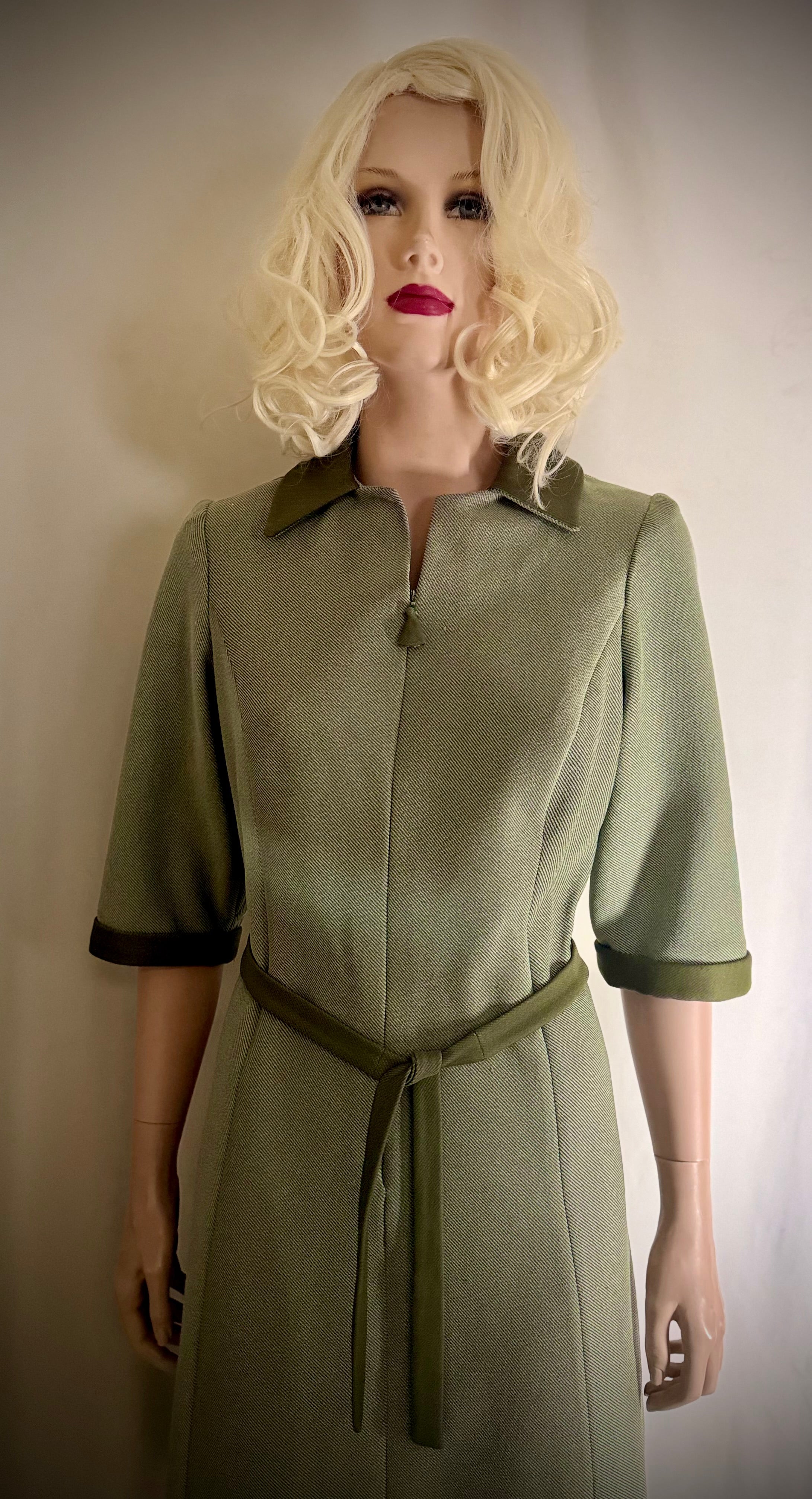 1960s Shift Dress - Olive / Moss Tone