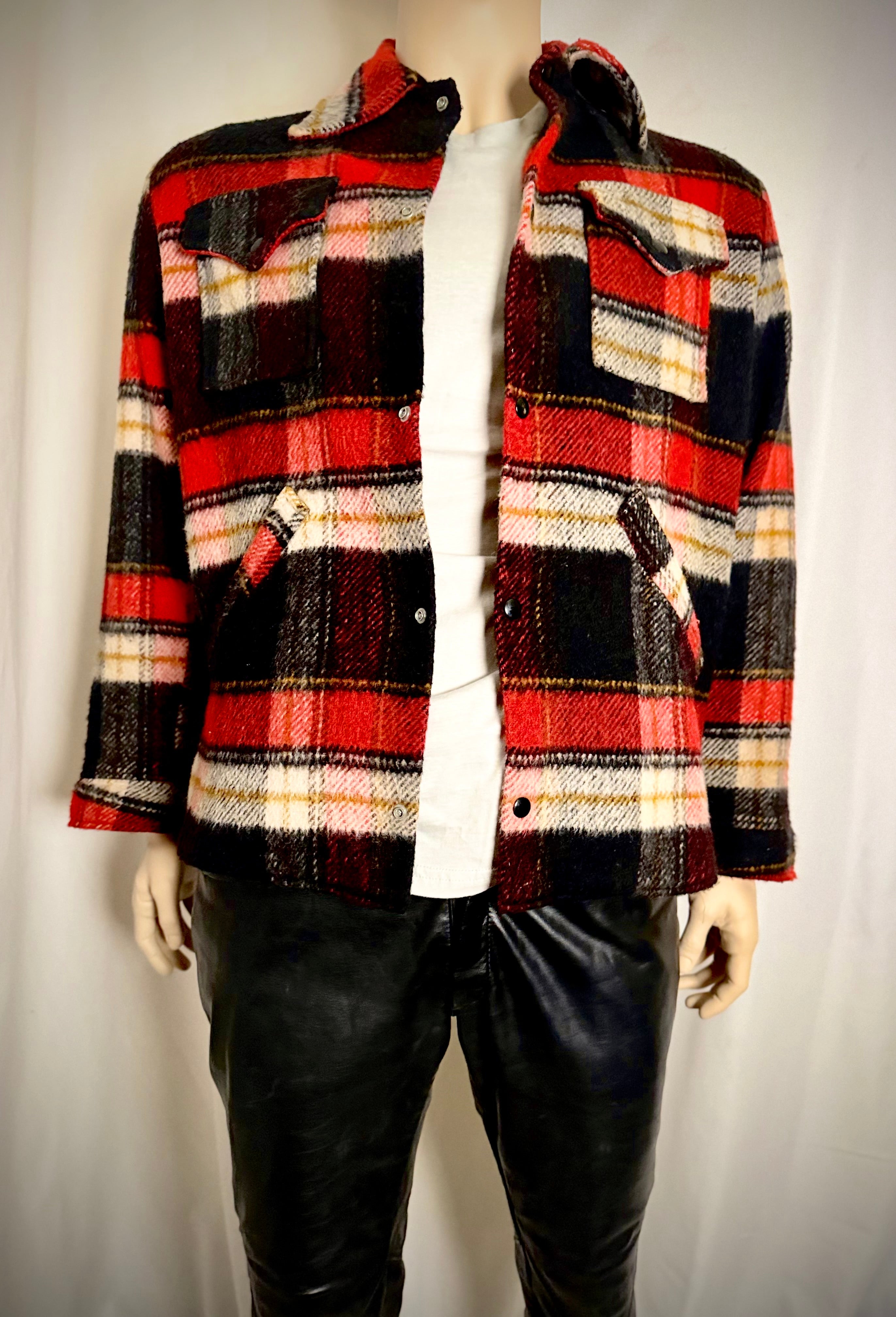 1960s Vintage Heavy Wool Plaid Snap Jacket
