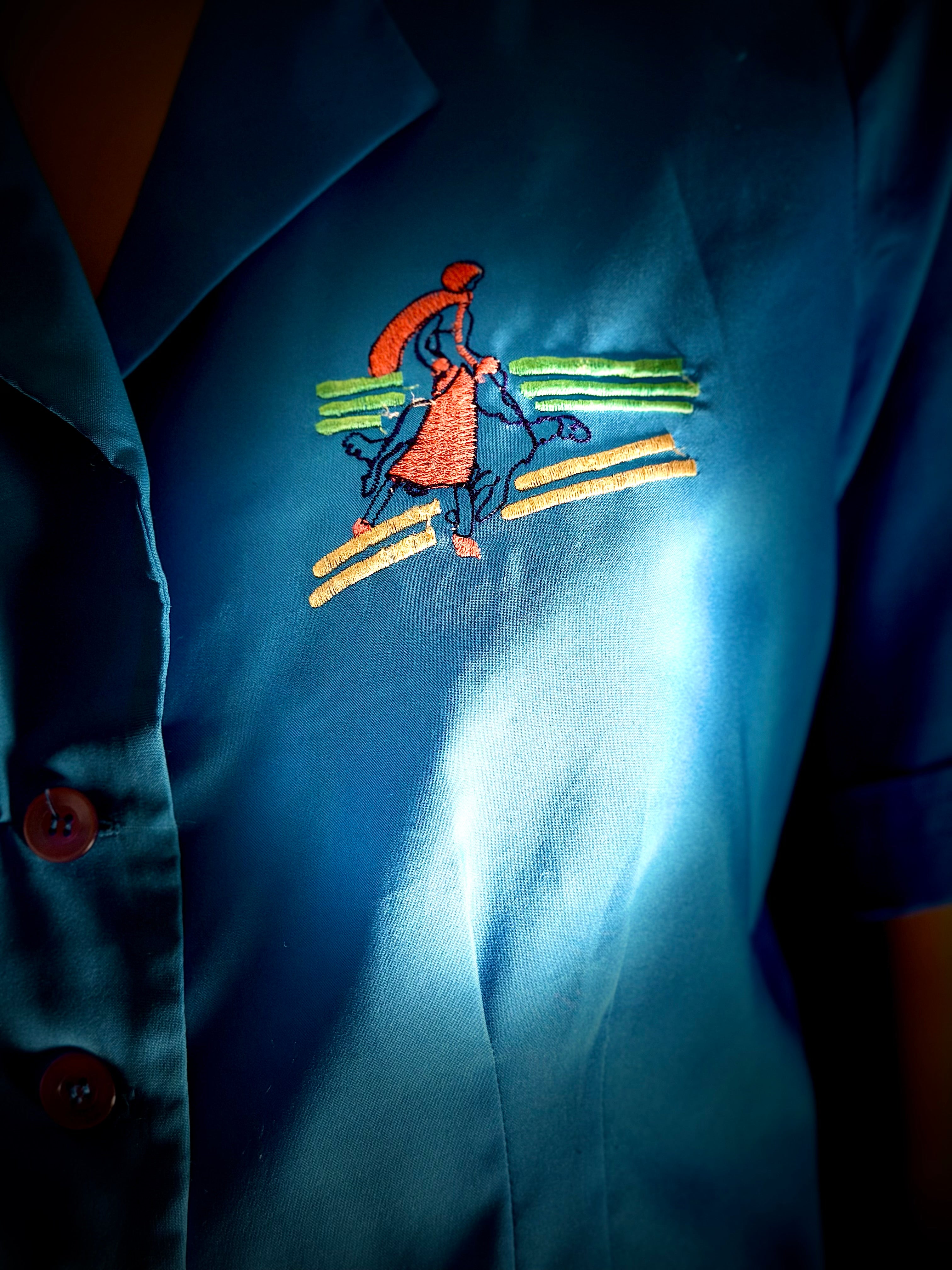 Vintage Embroidered Blue Shirt | 1980s | Relaxed Cut