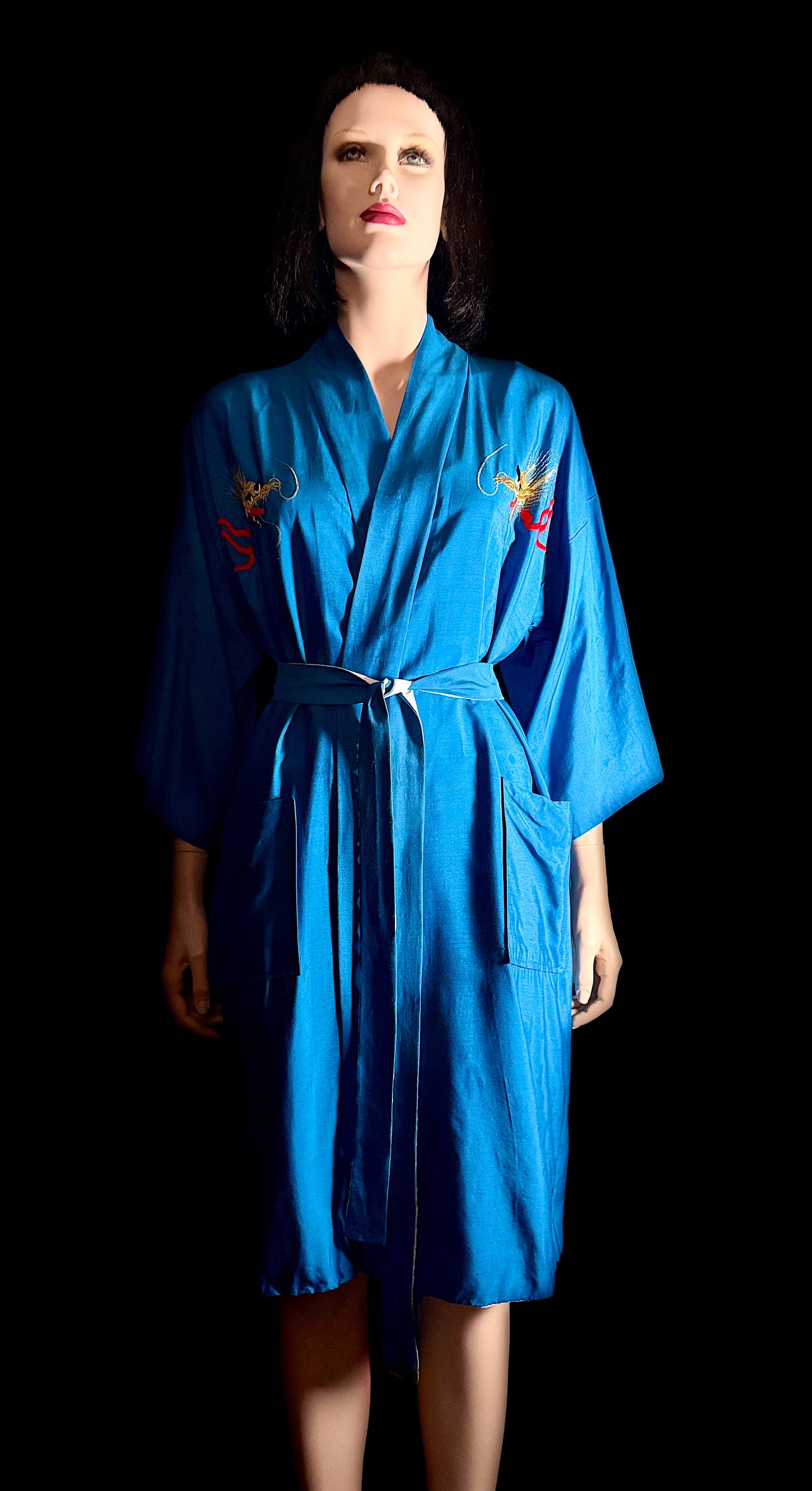1940s Hand Embroidered Dragon Silk Smoking Robe
– Made in Japan