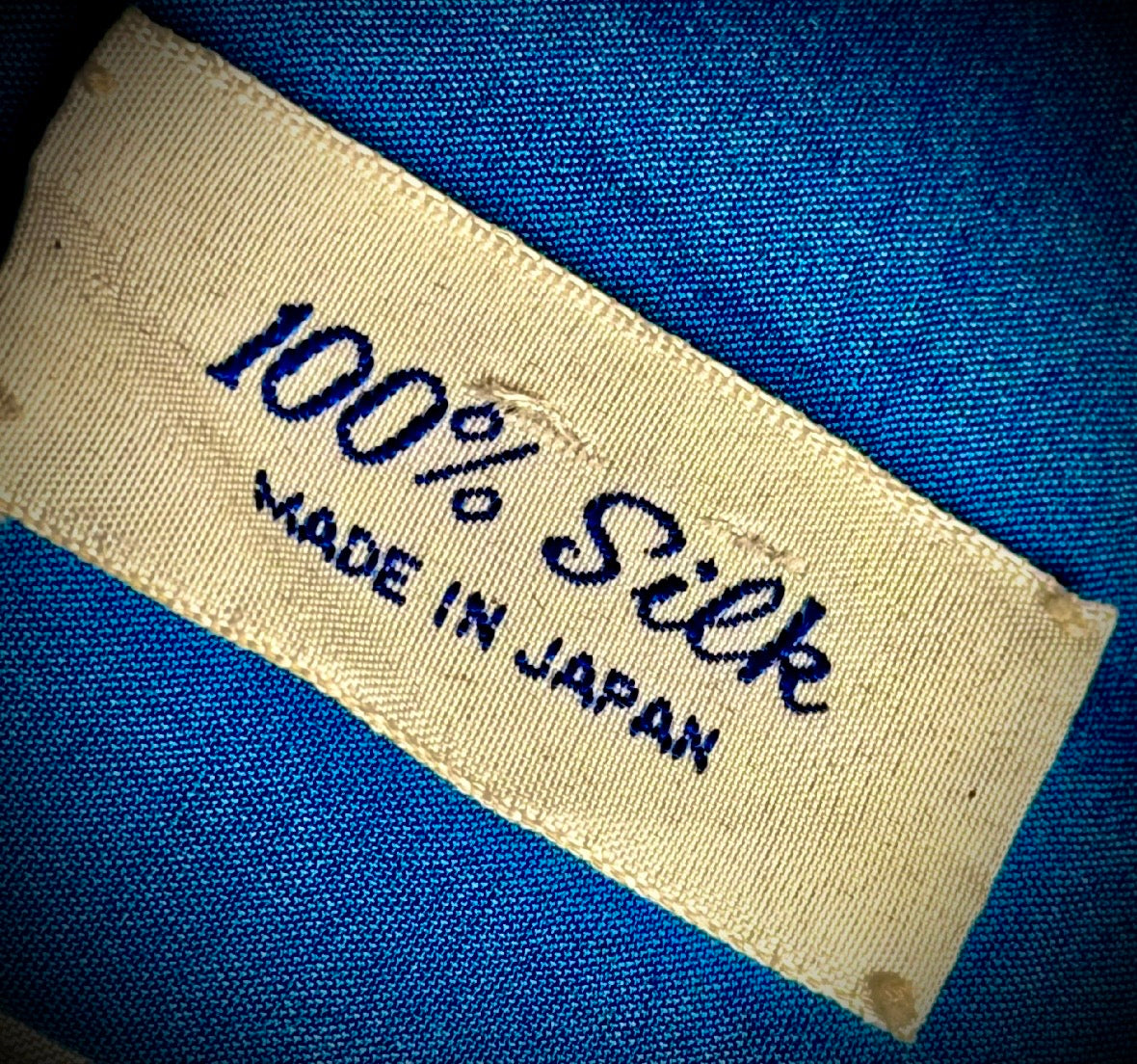 1940s Hand Embroidered Dragon Silk Smoking Robe
– Made in Japan
