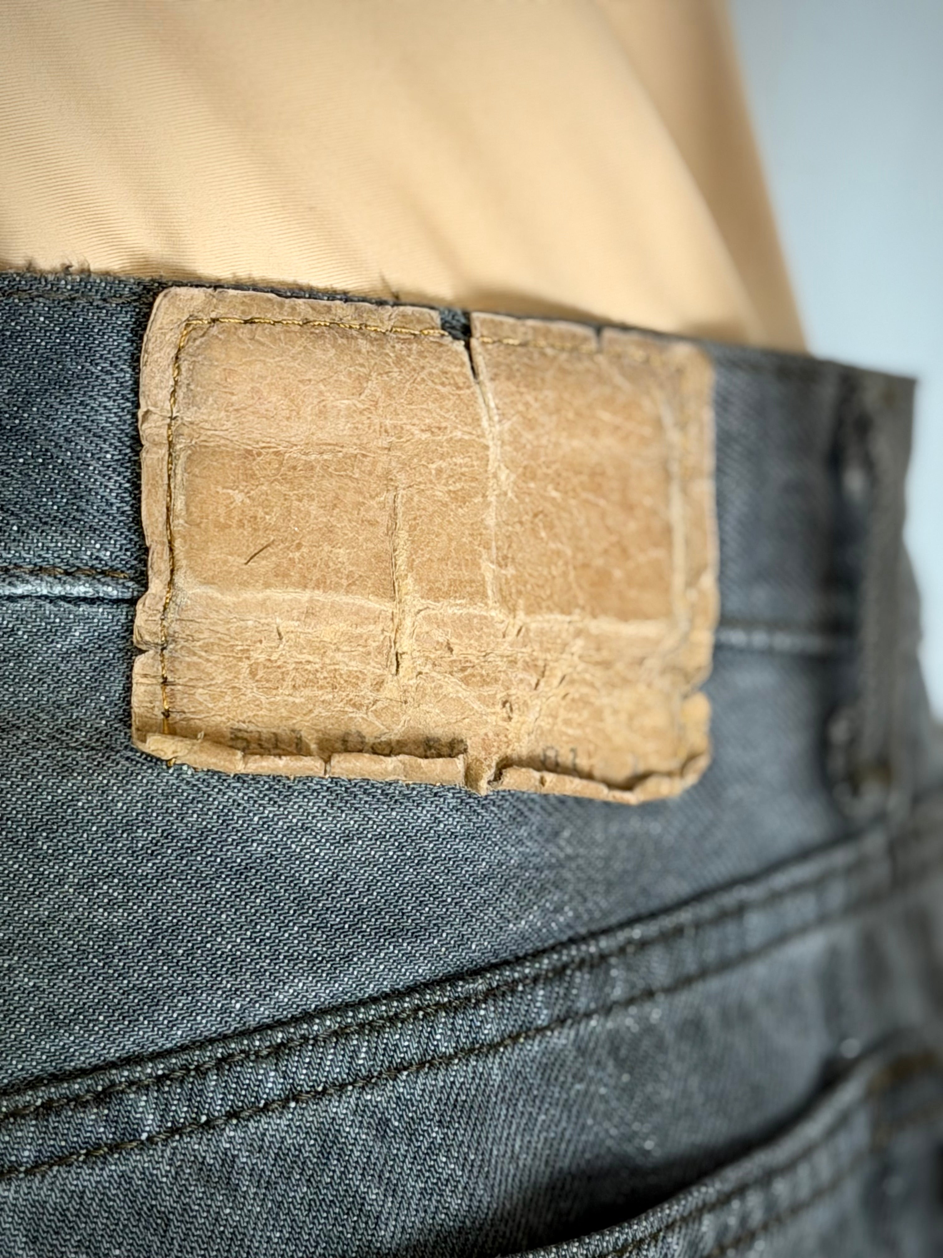 1990s Levi’s Grey Denim Jeans - Minimalist Cut