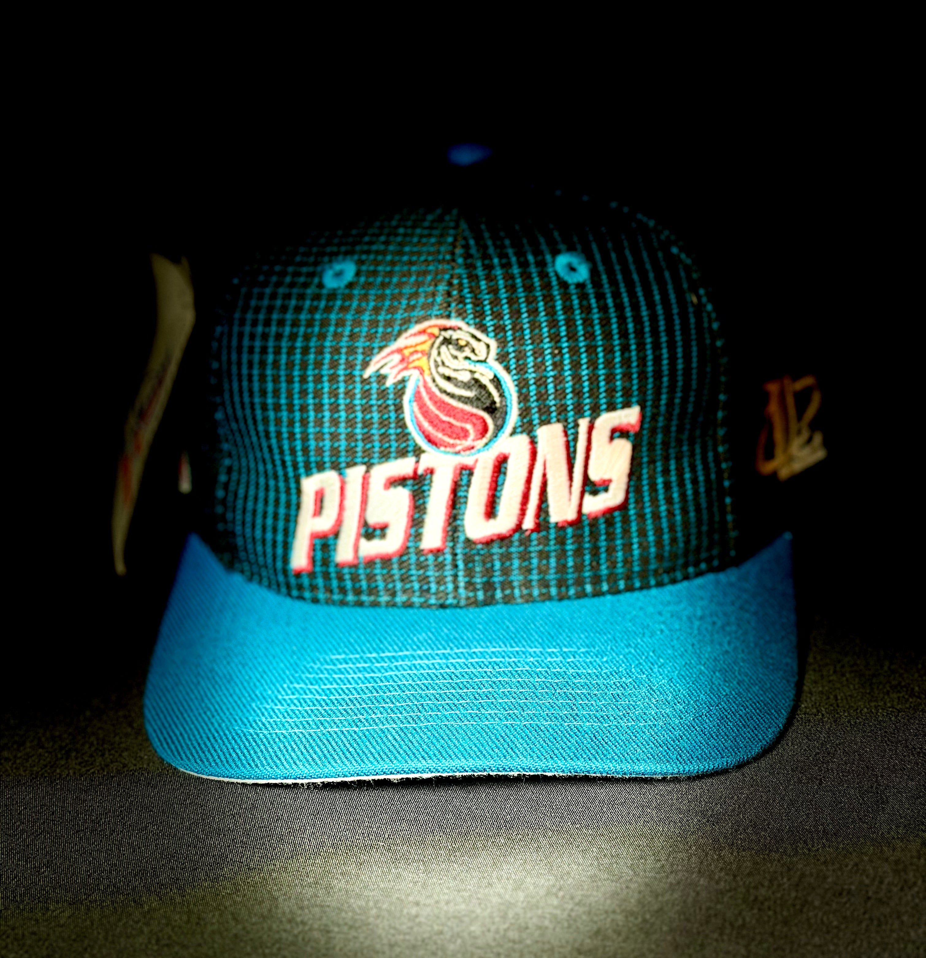 1990s Detroit Pistons Deadstock Snapback — Official NBA Licensed — Teal Era