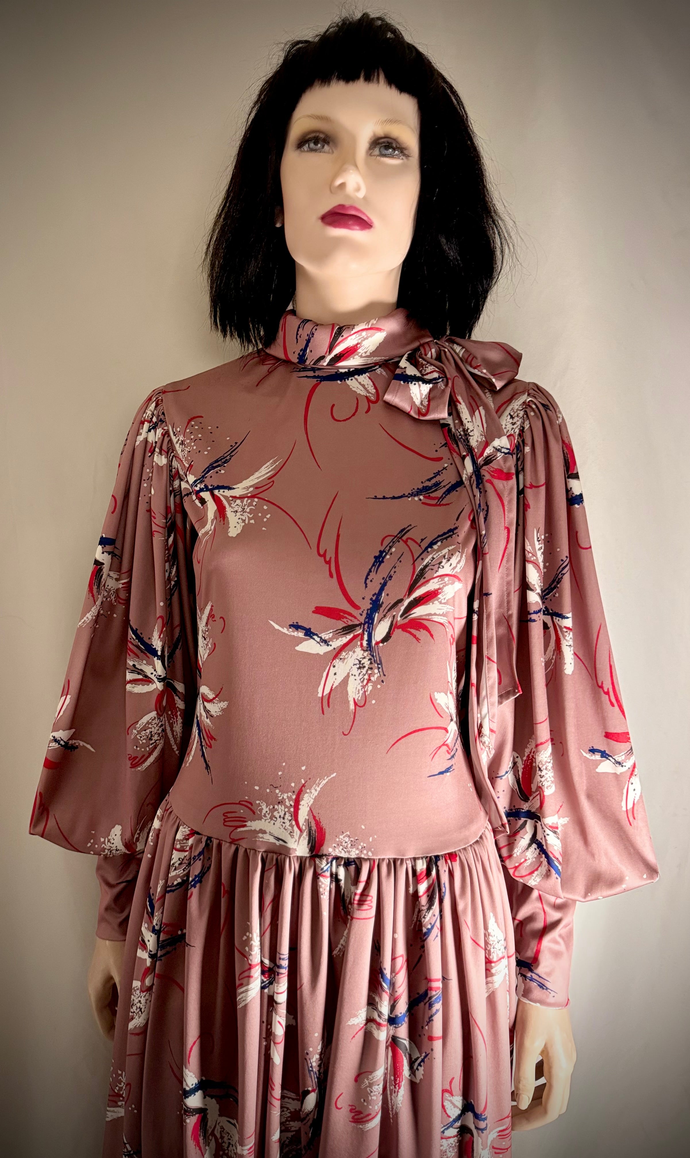 Vintage Heavy Satin Tie-Neck Dress with Sculptural Sleeves
Resort Silhouette