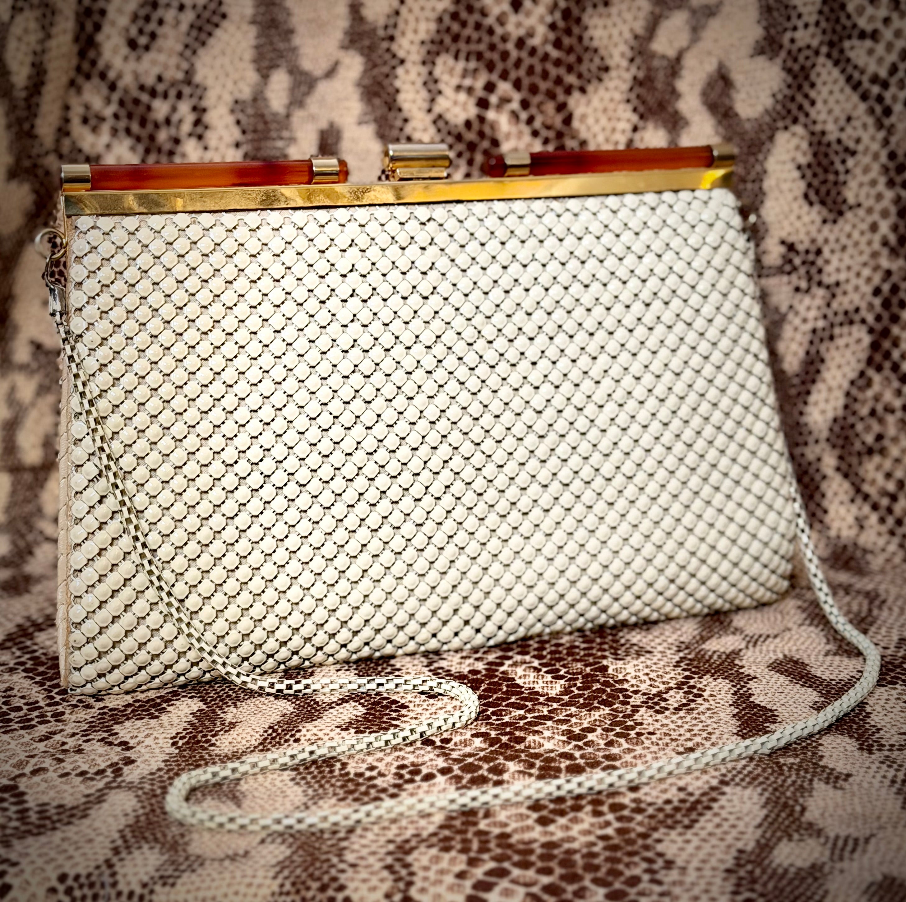 1950s Ivory Mesh and Tortoiseshell Frame Bag