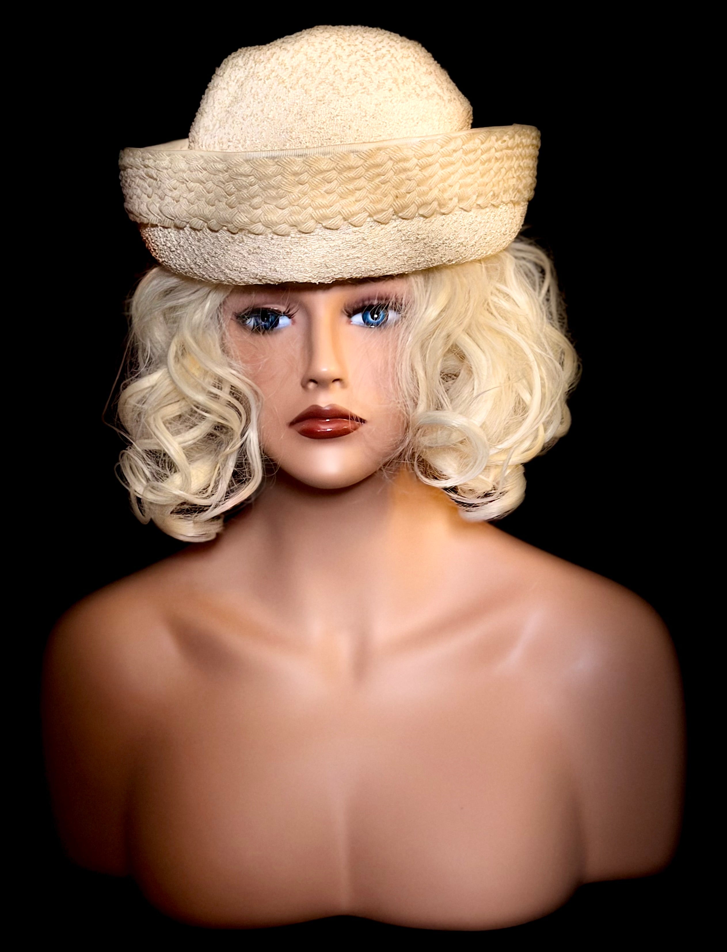 Ivory Halo Hat - 1950s Structured Straw & Chenille