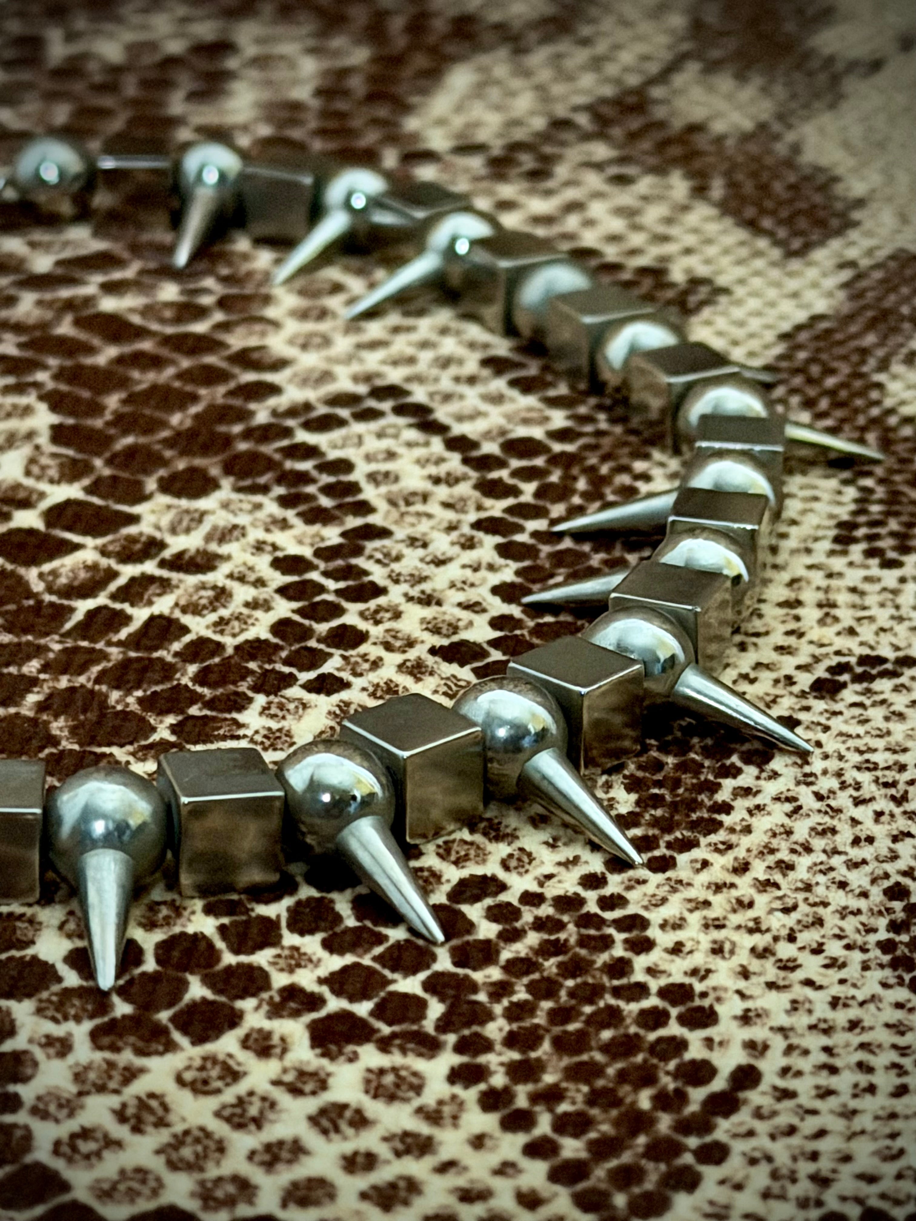 1970s Spike Punk Necklace | Heavy Silver Tone Statement Necklace | Original Vintage Jewellery