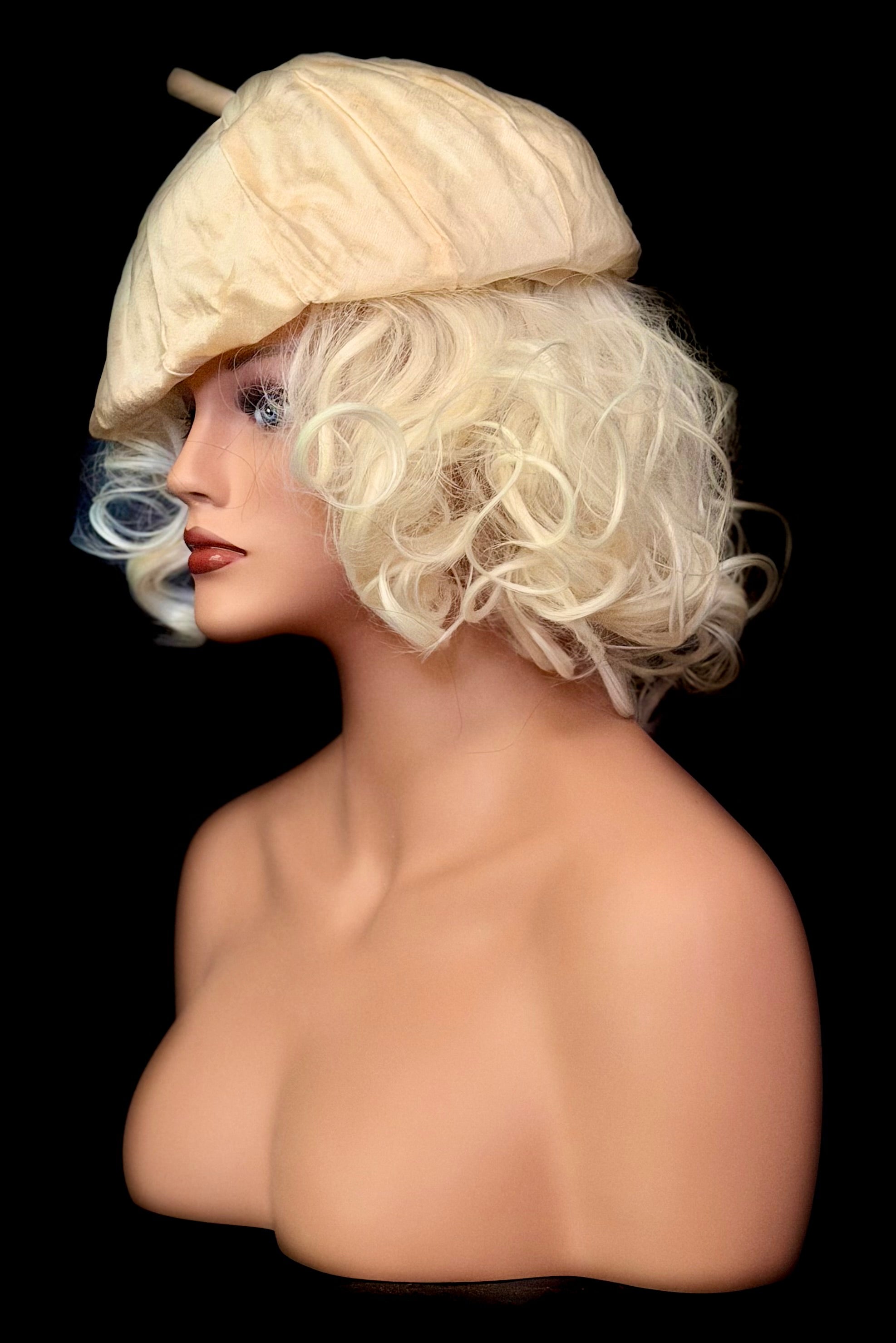 1940s Cream Silk Blend Pumpkin Tam Cap