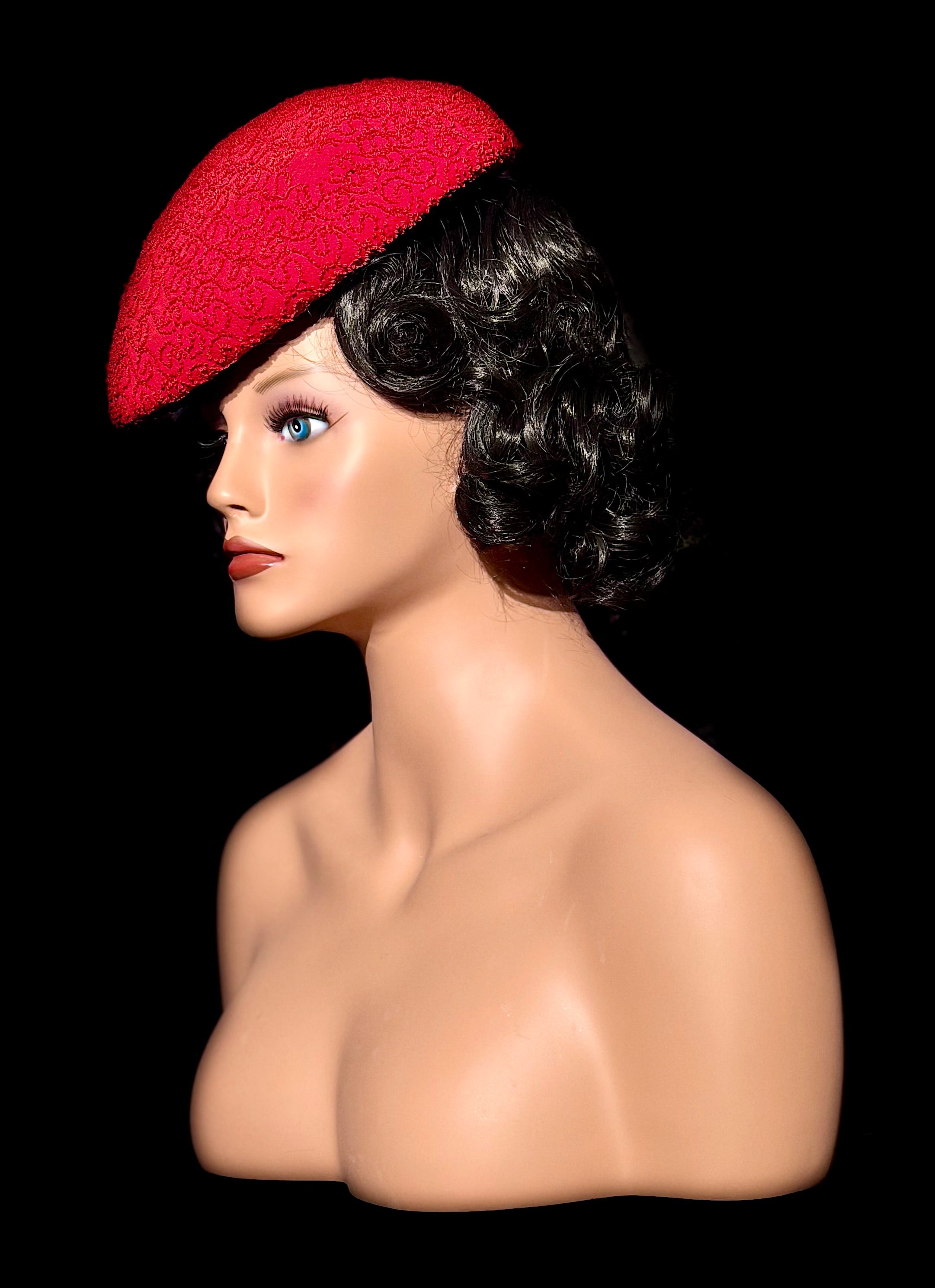 1940's Red Half Pillbox/Tilt Hat