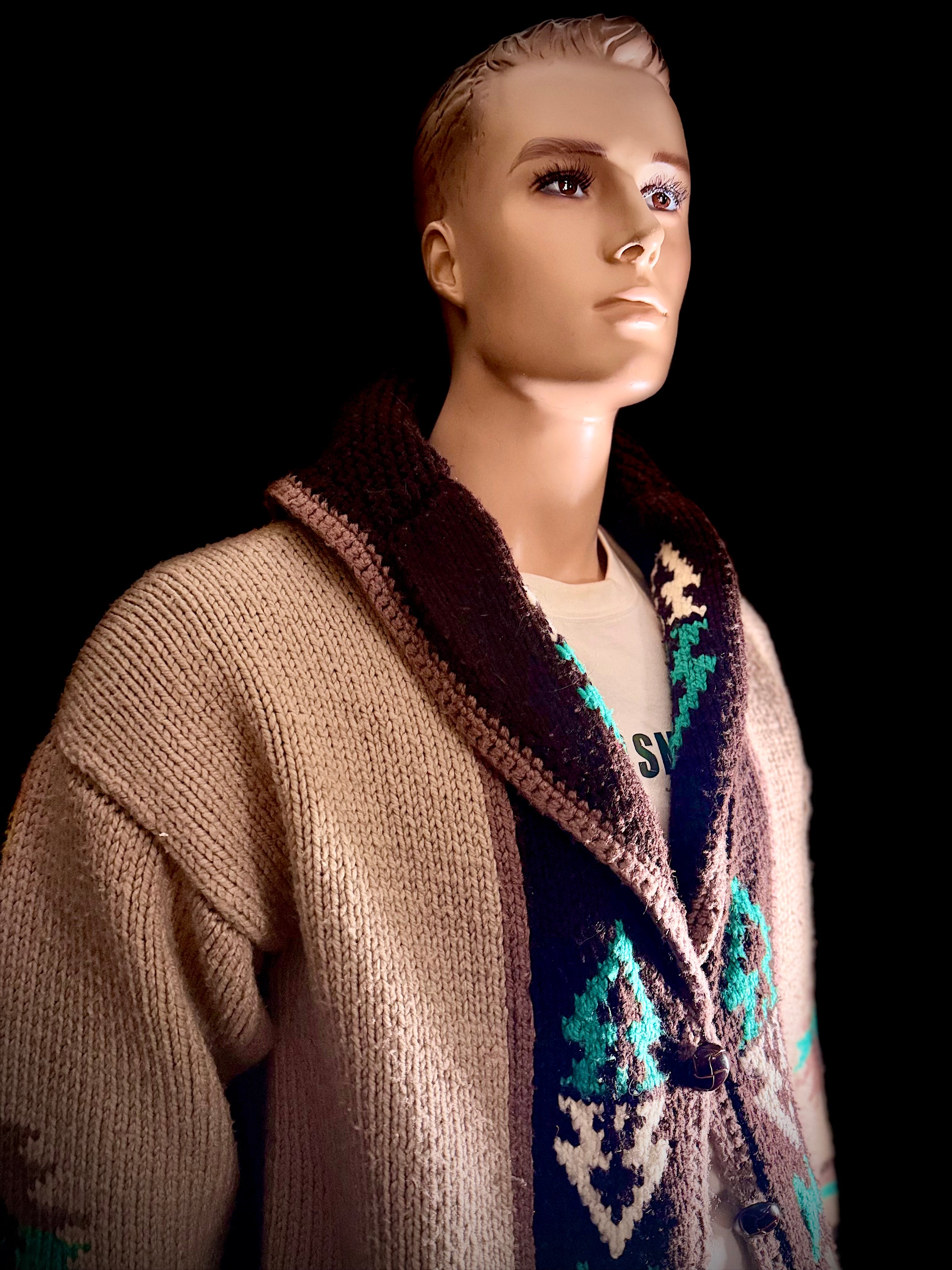 Vintage Cowichan Cardigan – Geometric Arrow Motif – Hand-Knit Wool