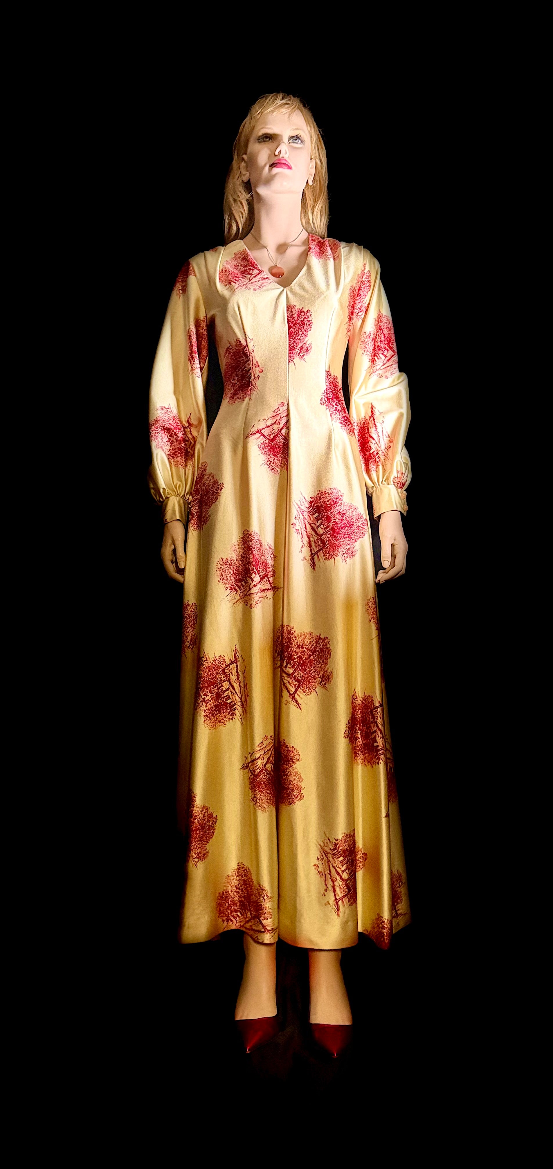 Vintage 1970s Golden Toile Evening Gown – Balloon Sleeves, Full Length