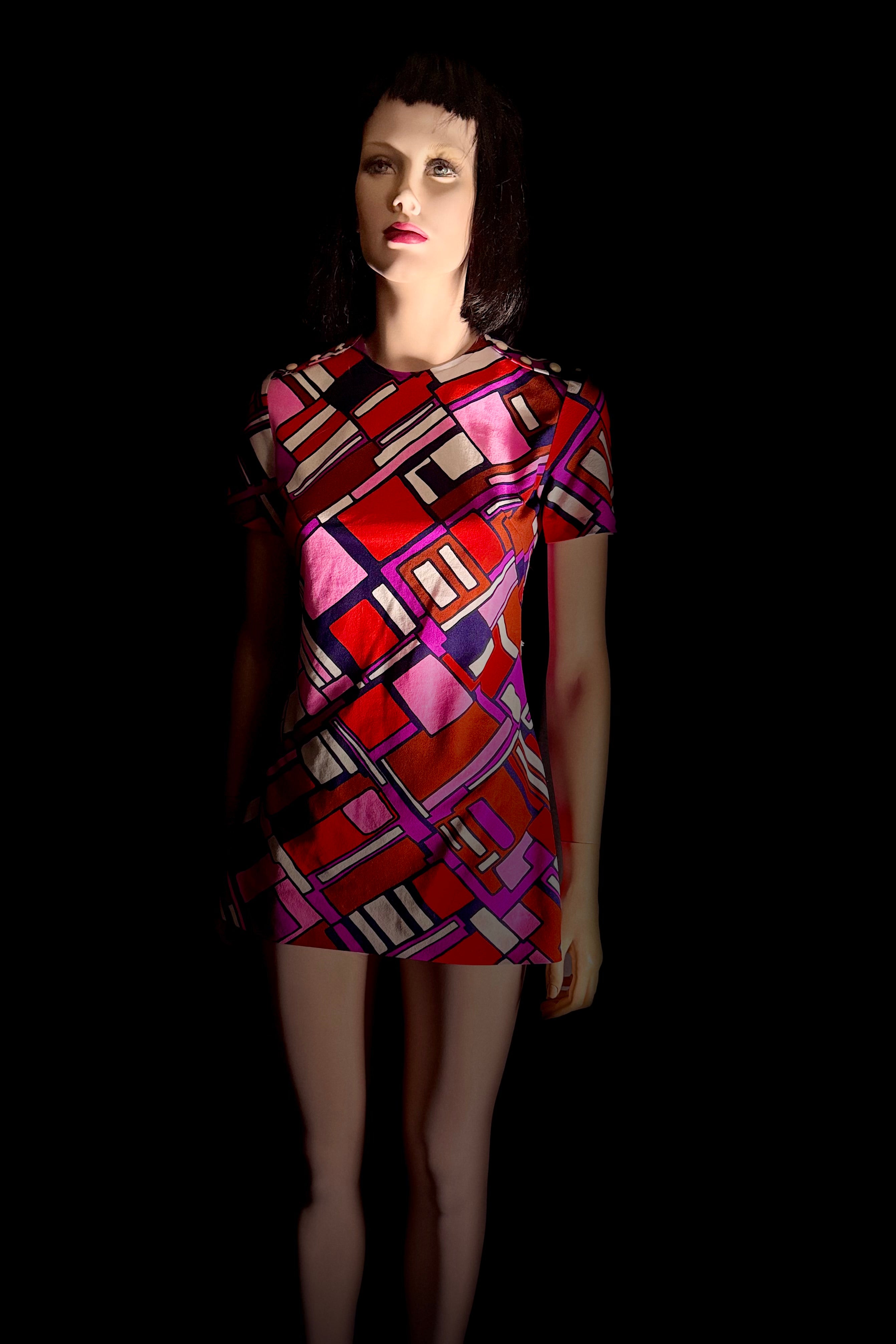 1960s Abstract Print Shift Dress – Mod Graphic Mini