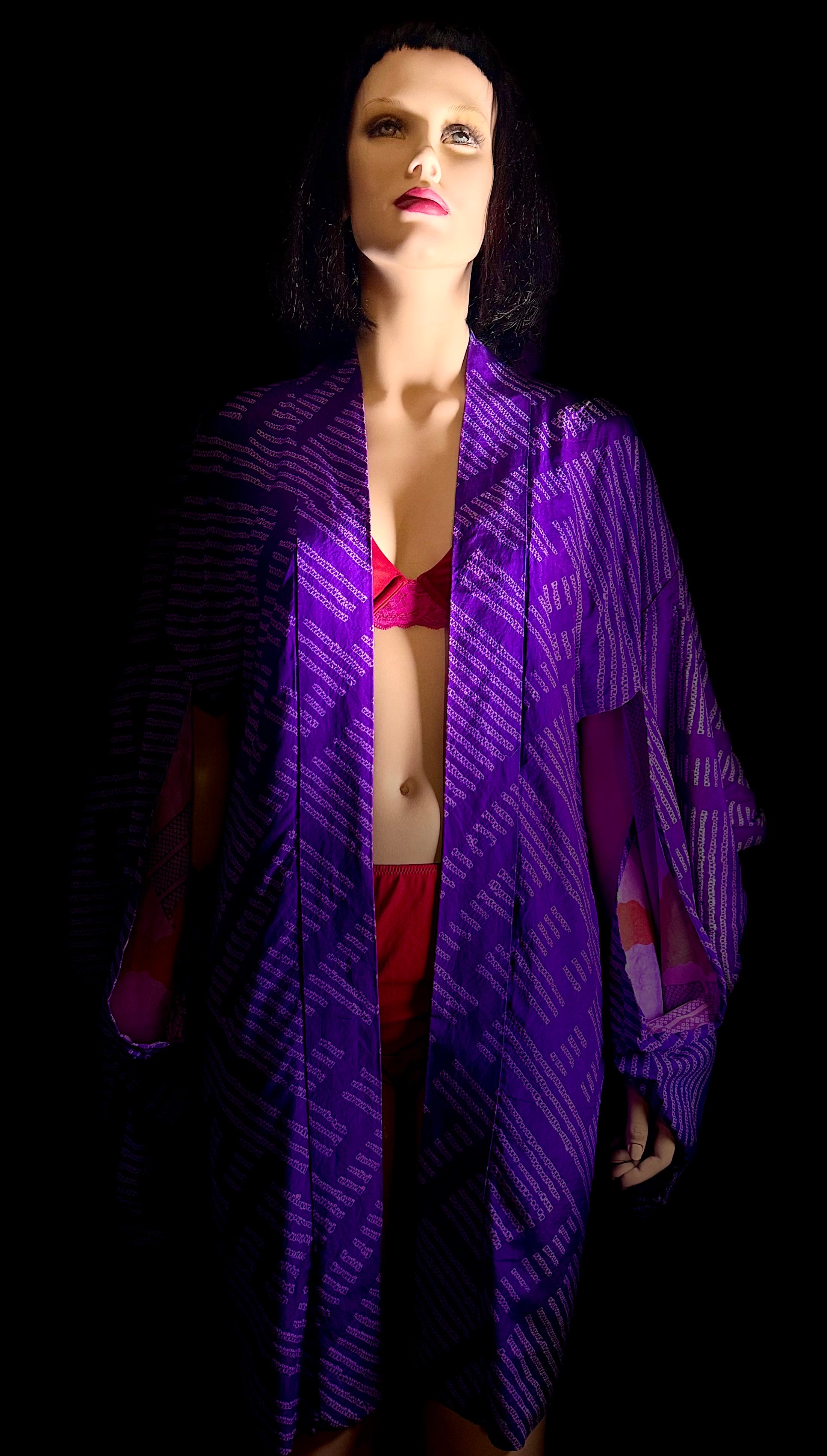 Vintage Japanese Silk Kimono - Lined and Handprinted
