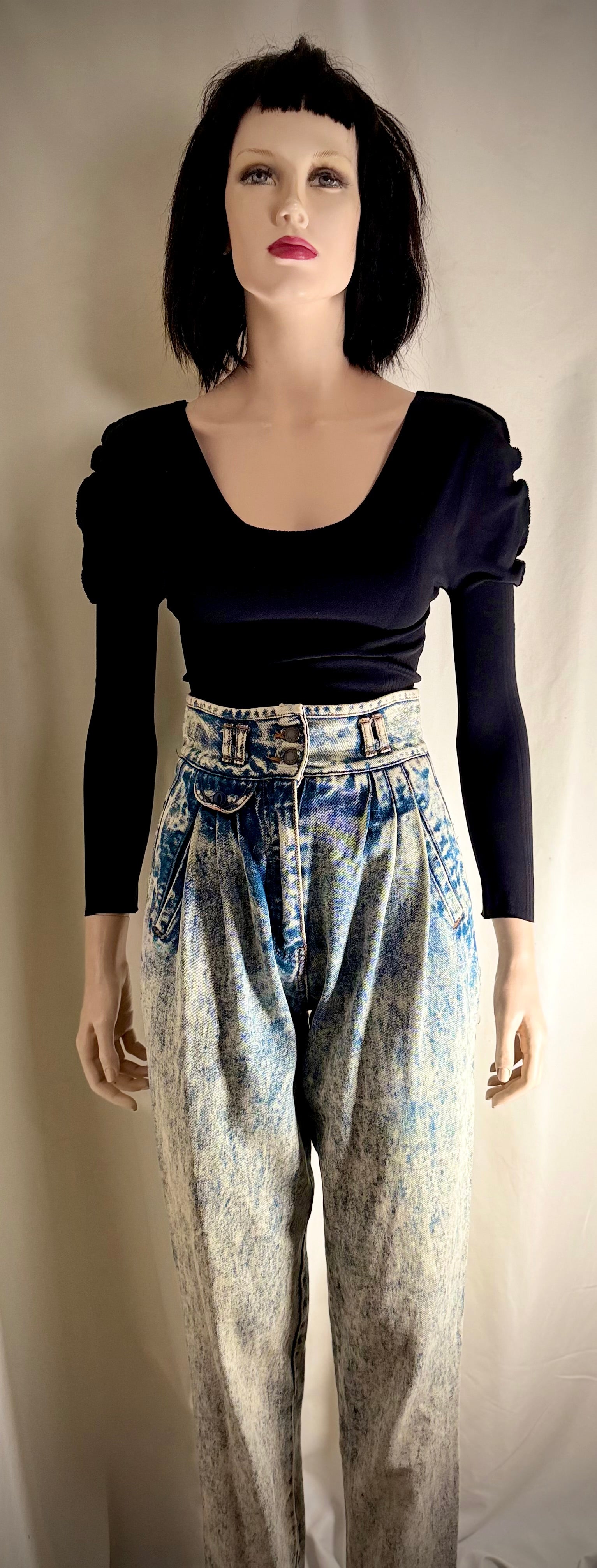 Vintage 1980s High-Rise Pleated Jeans
Sculptural Waist | Acid Wash Denim