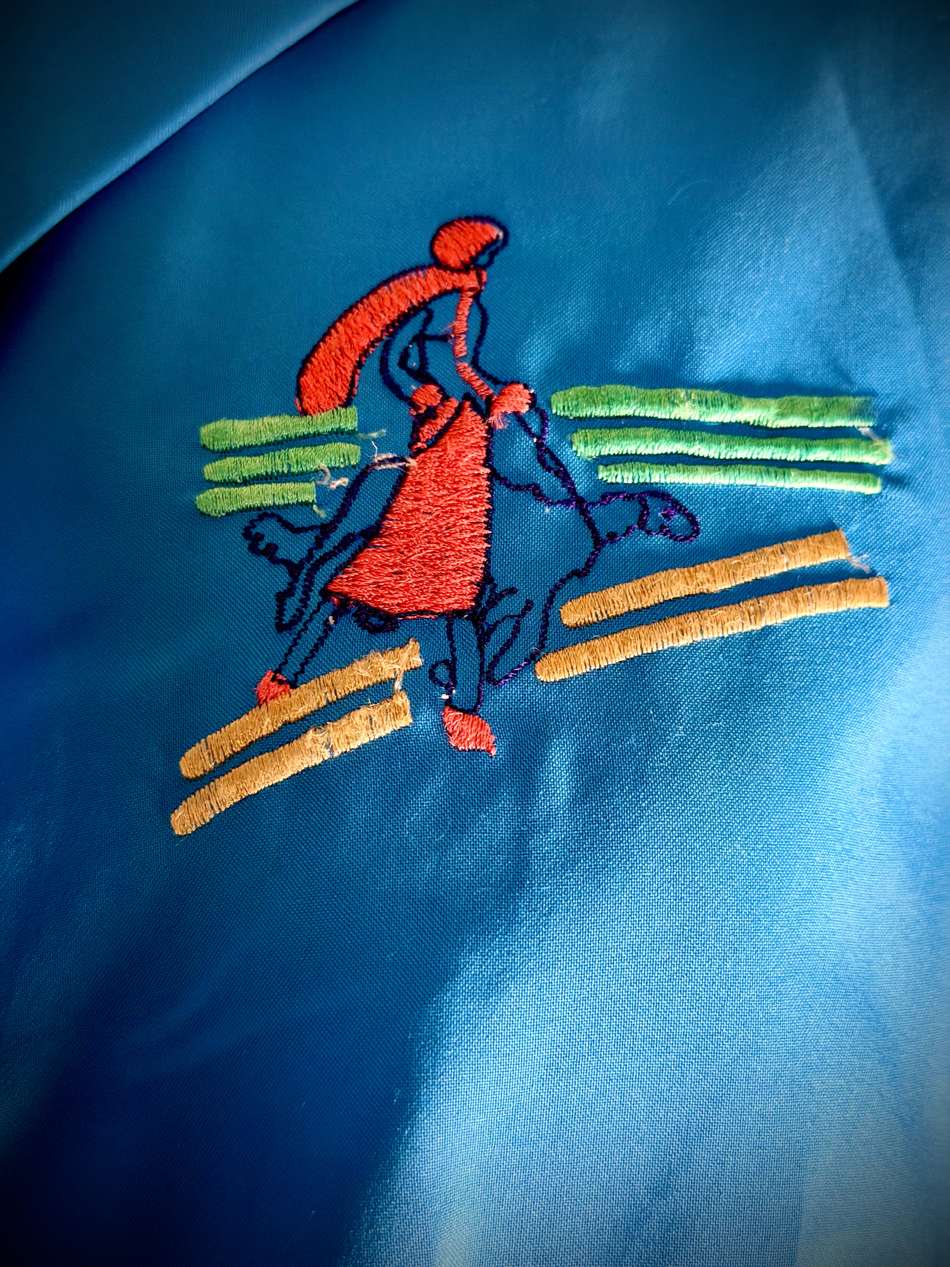 Vintage Embroidered Blue Shirt | 1980s | Relaxed Cut