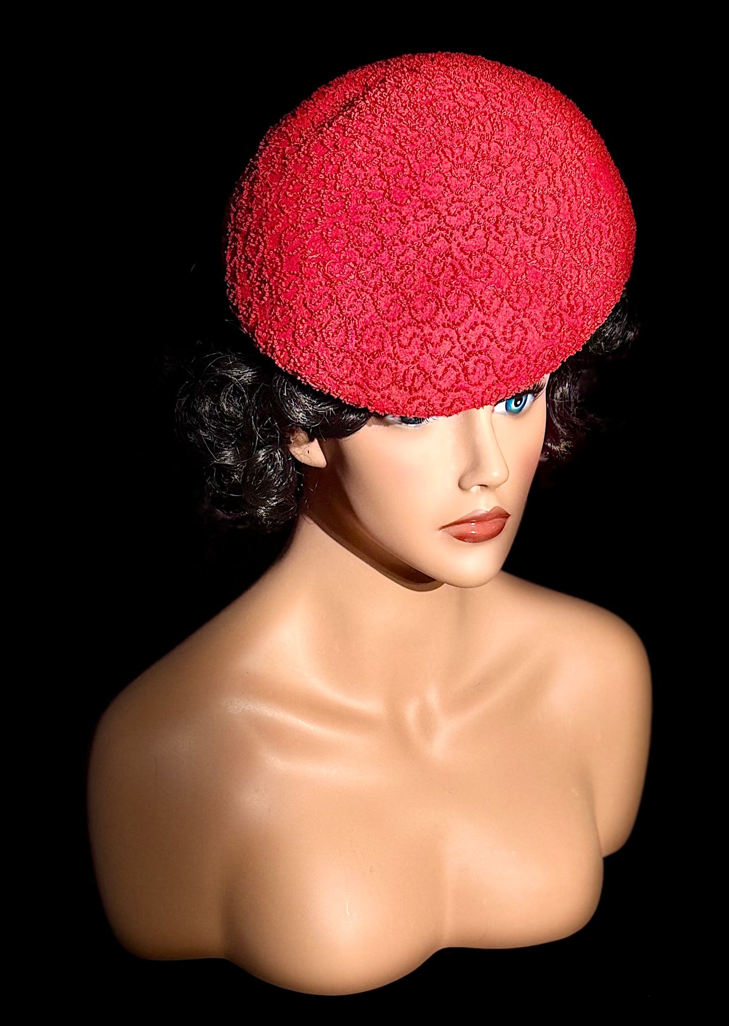1940's Red Half Pillbox/Tilt Hat