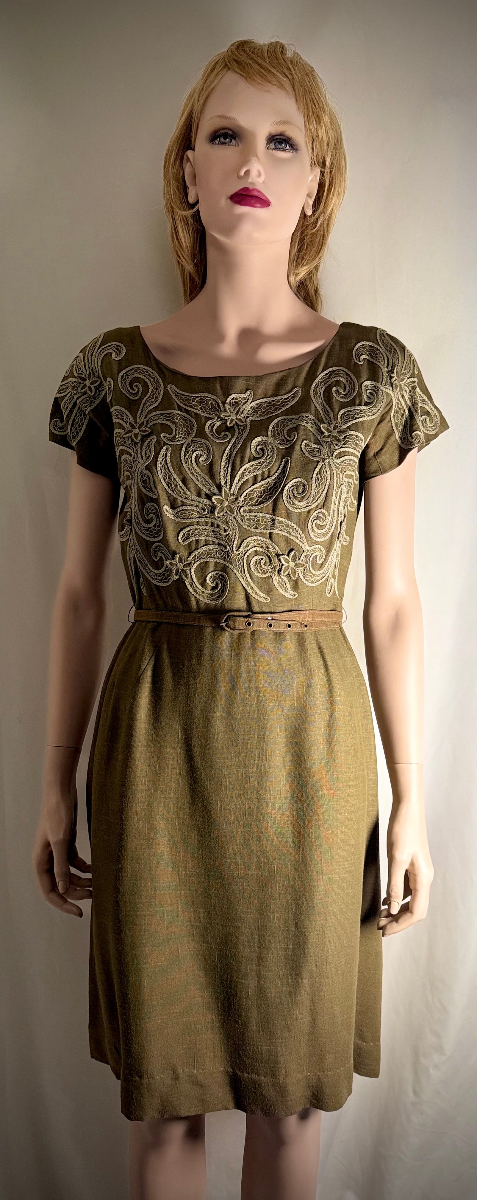 c. 1942-1945 wartime-era Australian set in British Tootal linen blend