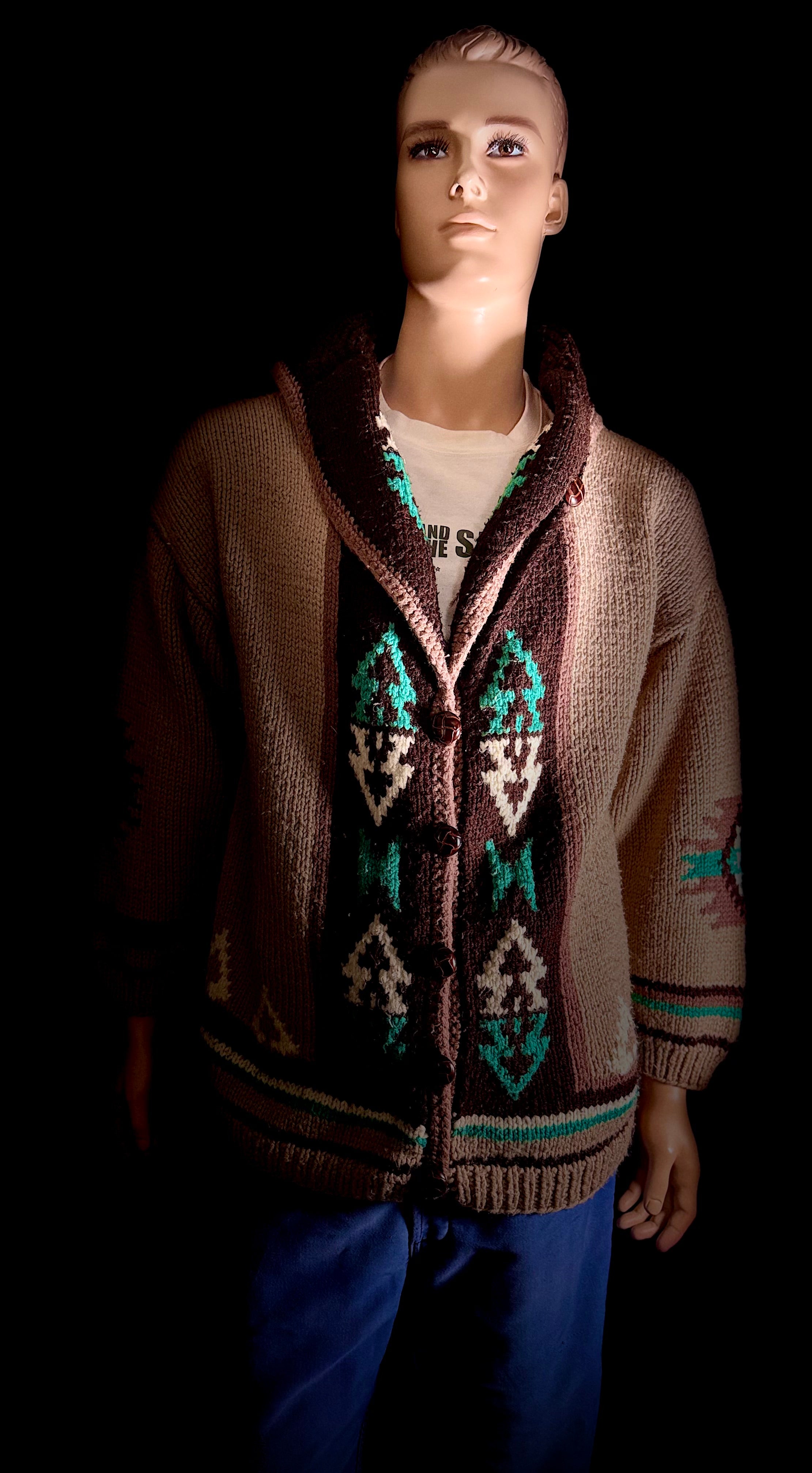 Vintage Cowichan Cardigan – Geometric Arrow Motif – Hand-Knit Wool