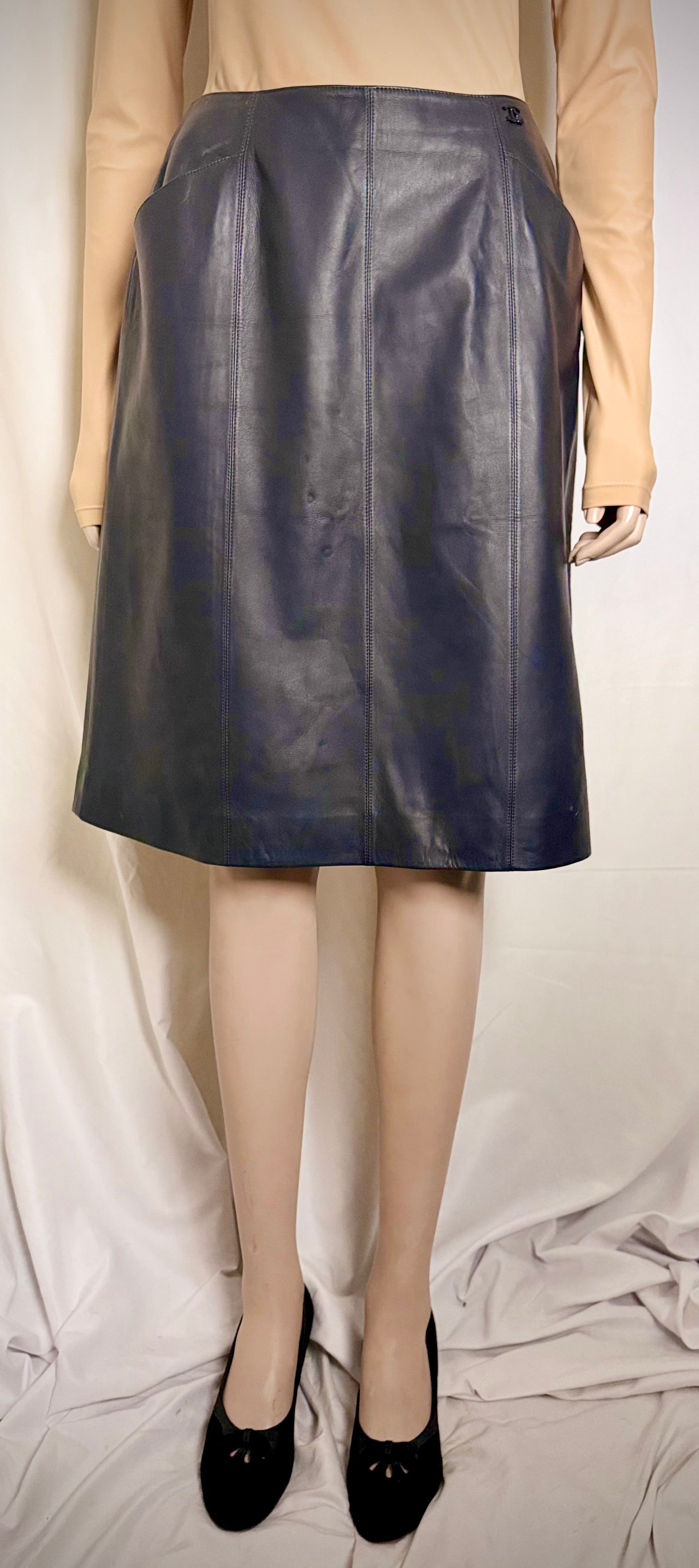 Chanel Navy Lambskin Skirt with Silk Lining - Made in France