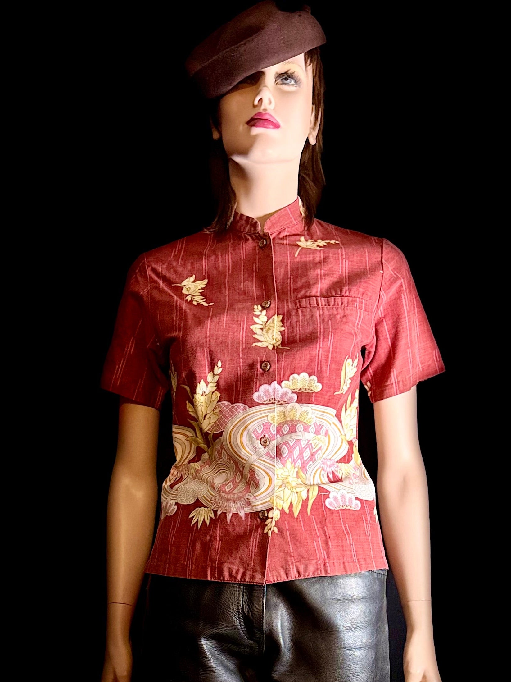 Vintage Okinawa Souvenir Shirt – Japan (Mint Condition)