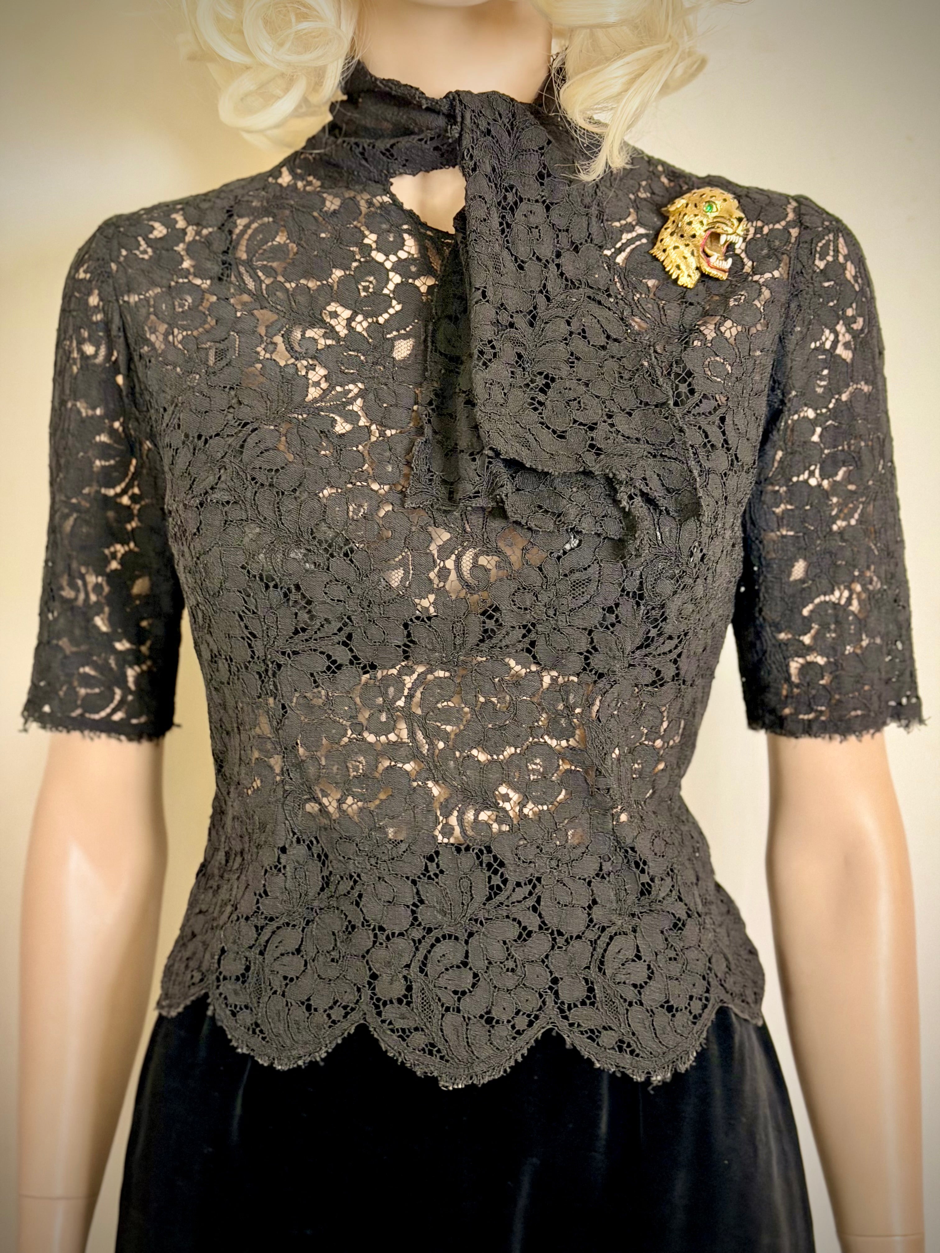 Late 1940s-Early 1950s Black Lace Scalloped Blouse