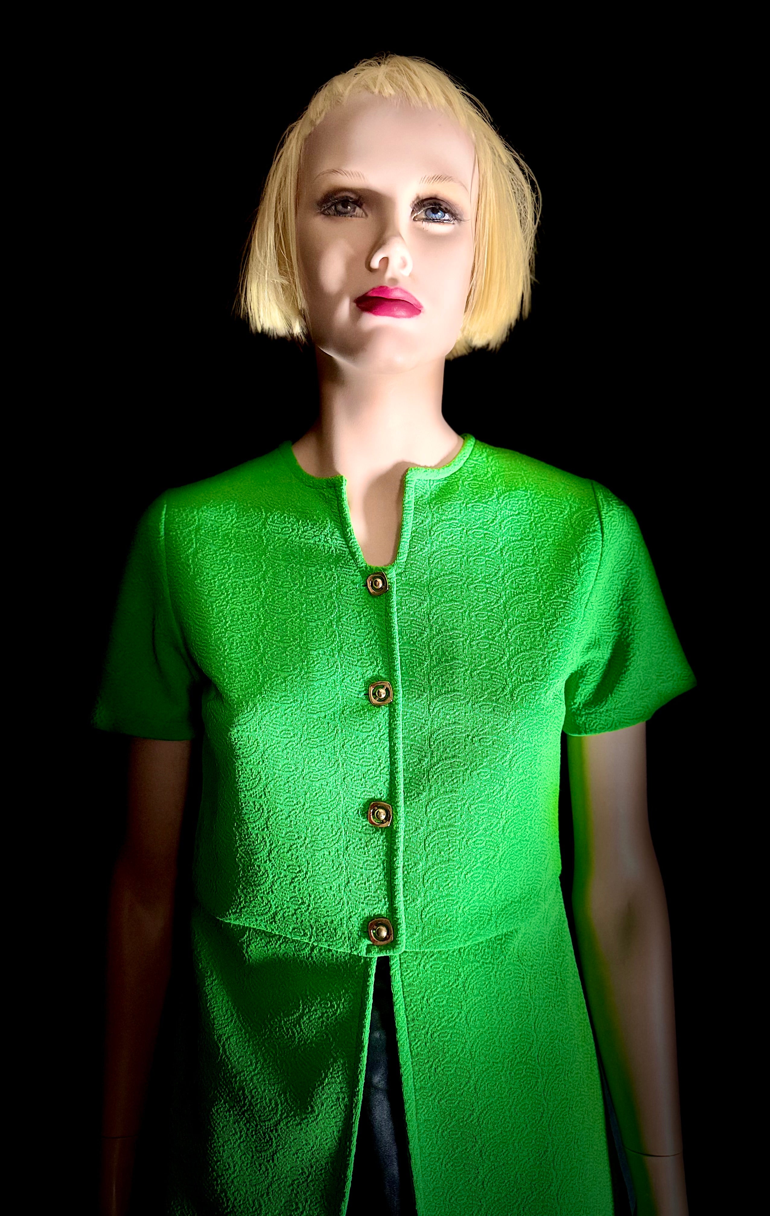 Vibrant 1960s Mod Green Textured Top