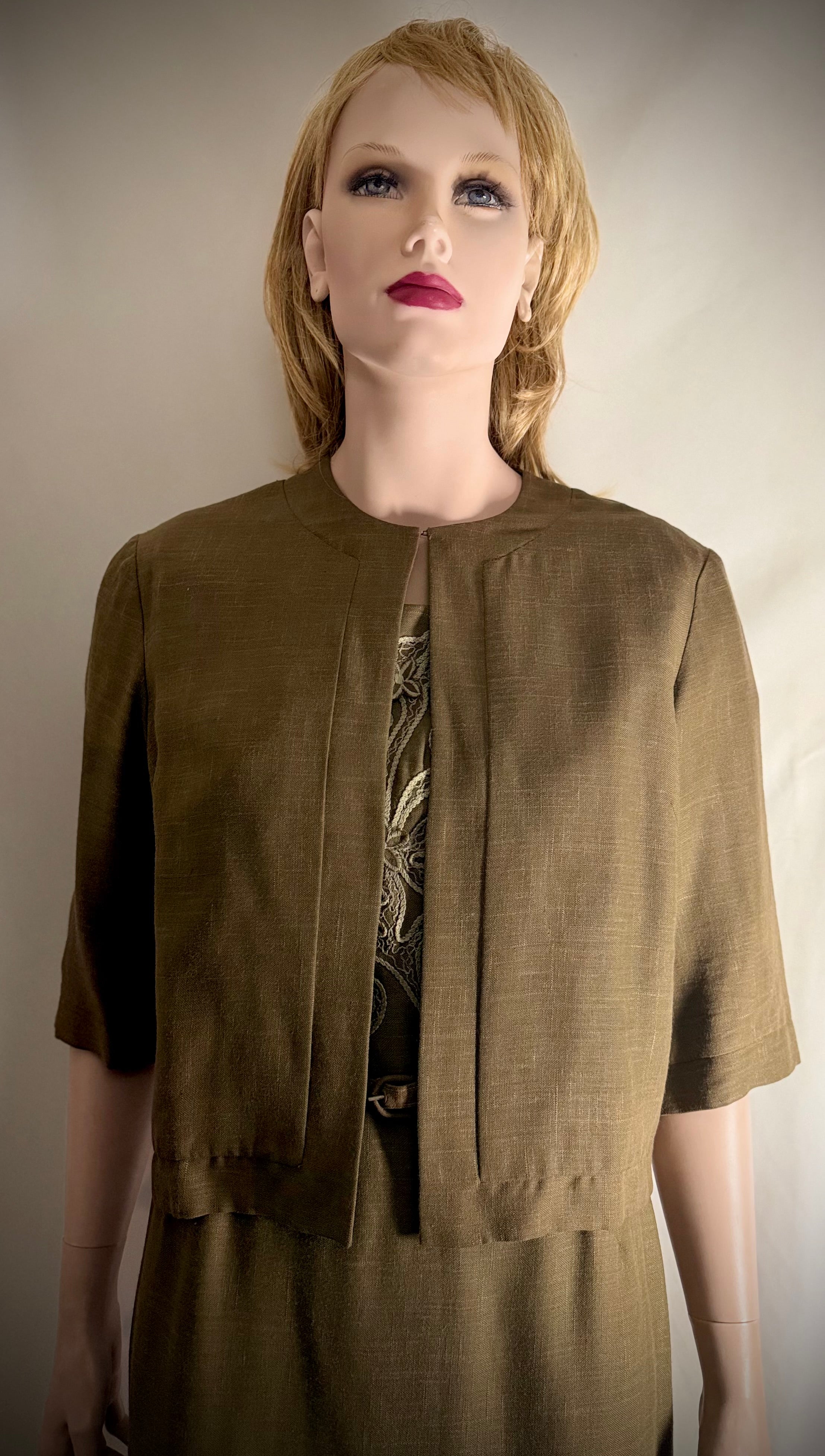c. 1942-1945 wartime-era Australian set in British Tootal linen blend