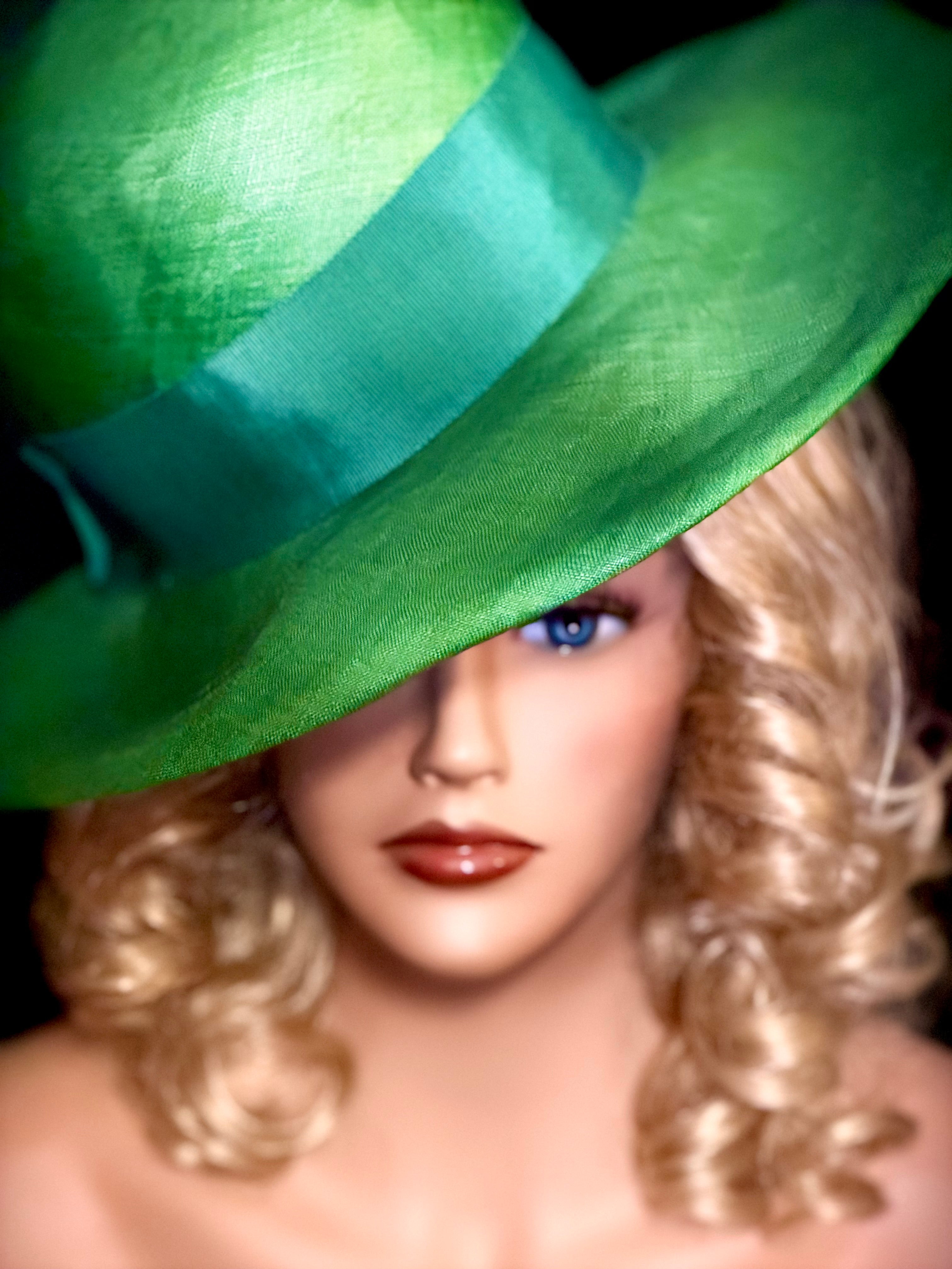 Late 1930s / Early 1940s Green Straw Hat with Grosgrain Ribbon