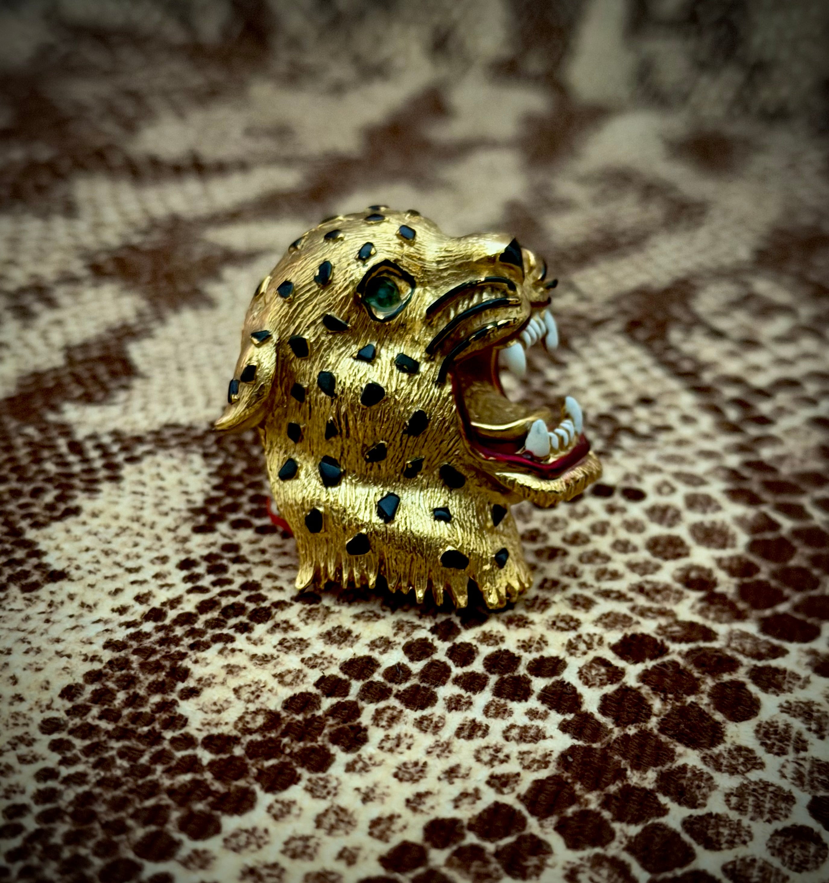 1980s Rhinestone Leopard Head Enamel Brooch | Gold Tone Statement Jewellery