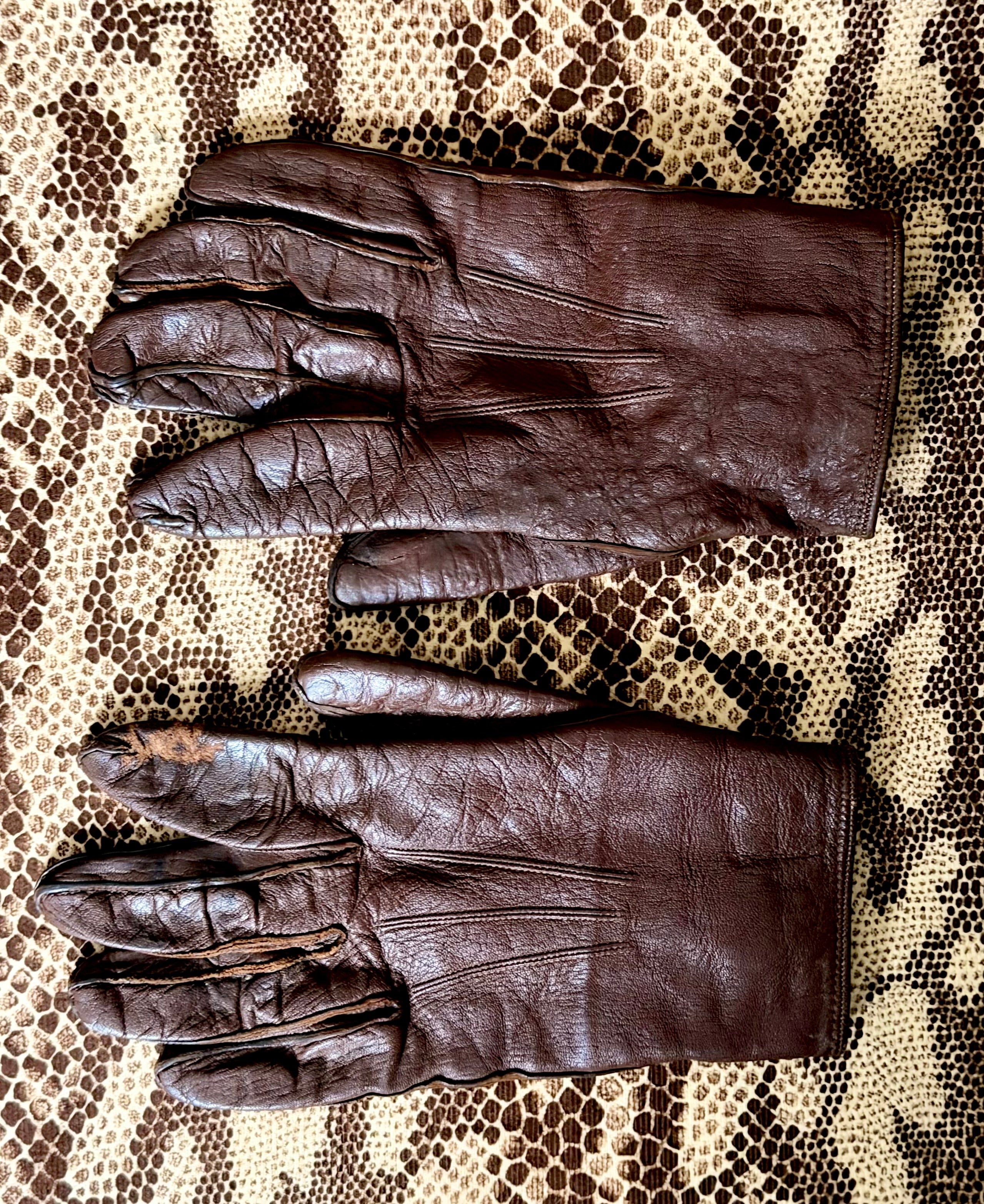 1930s–1940s Fur Lined Lamb Leather Gloves