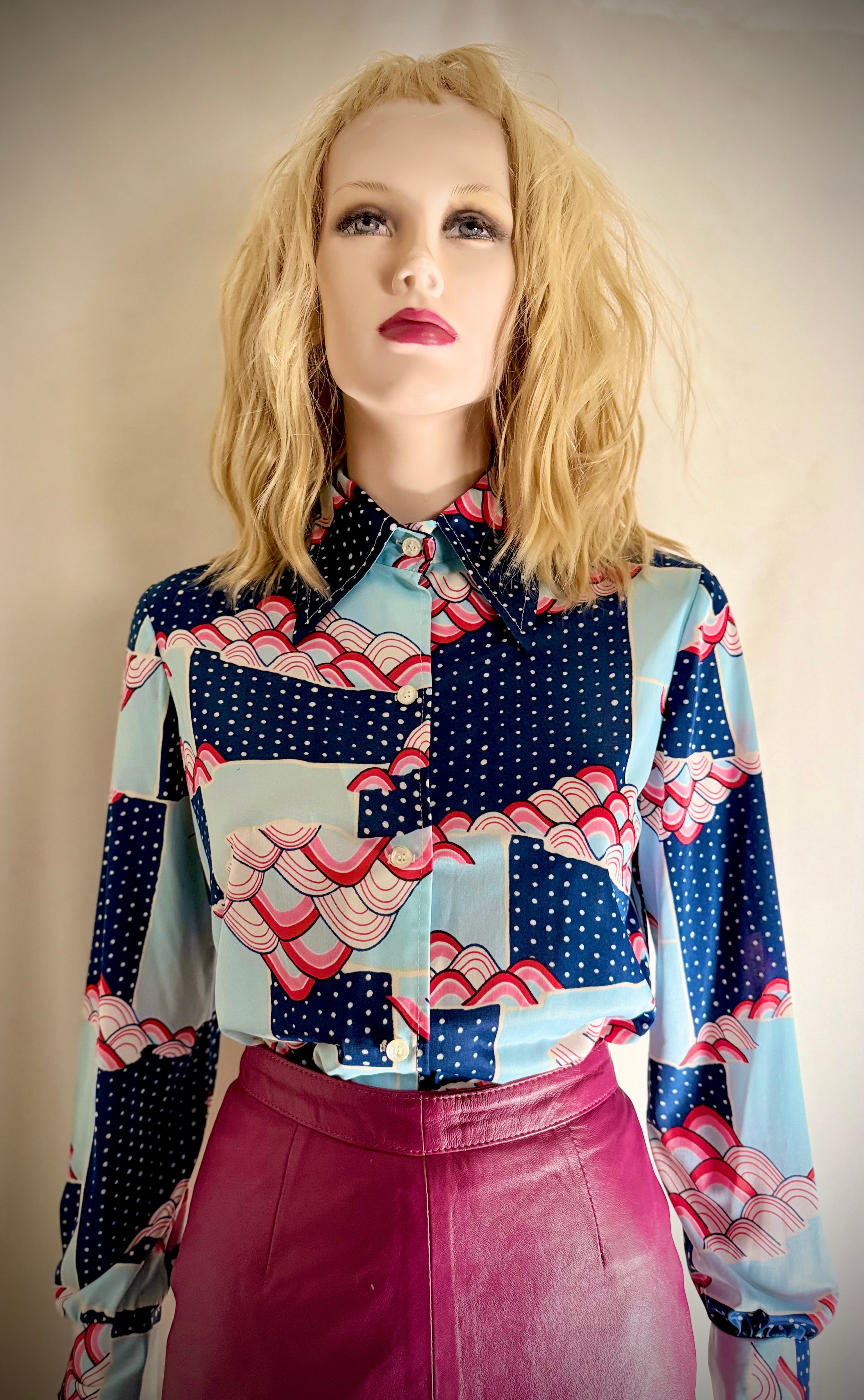 Vintage 70s Graphic Wave Print Shirt