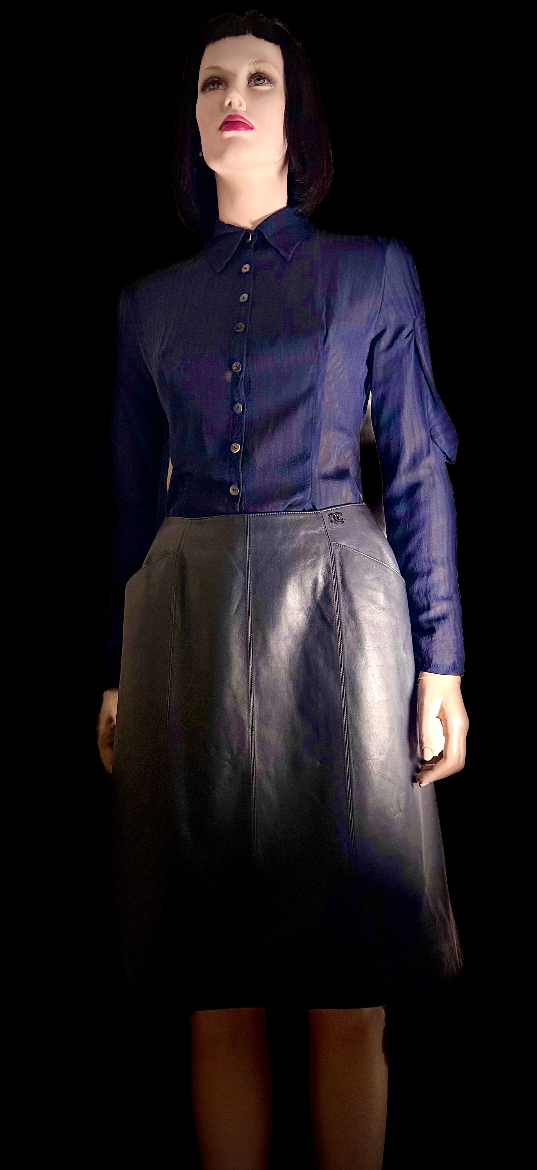 Chanel Navy Lambskin Skirt with Silk Lining - Made in France