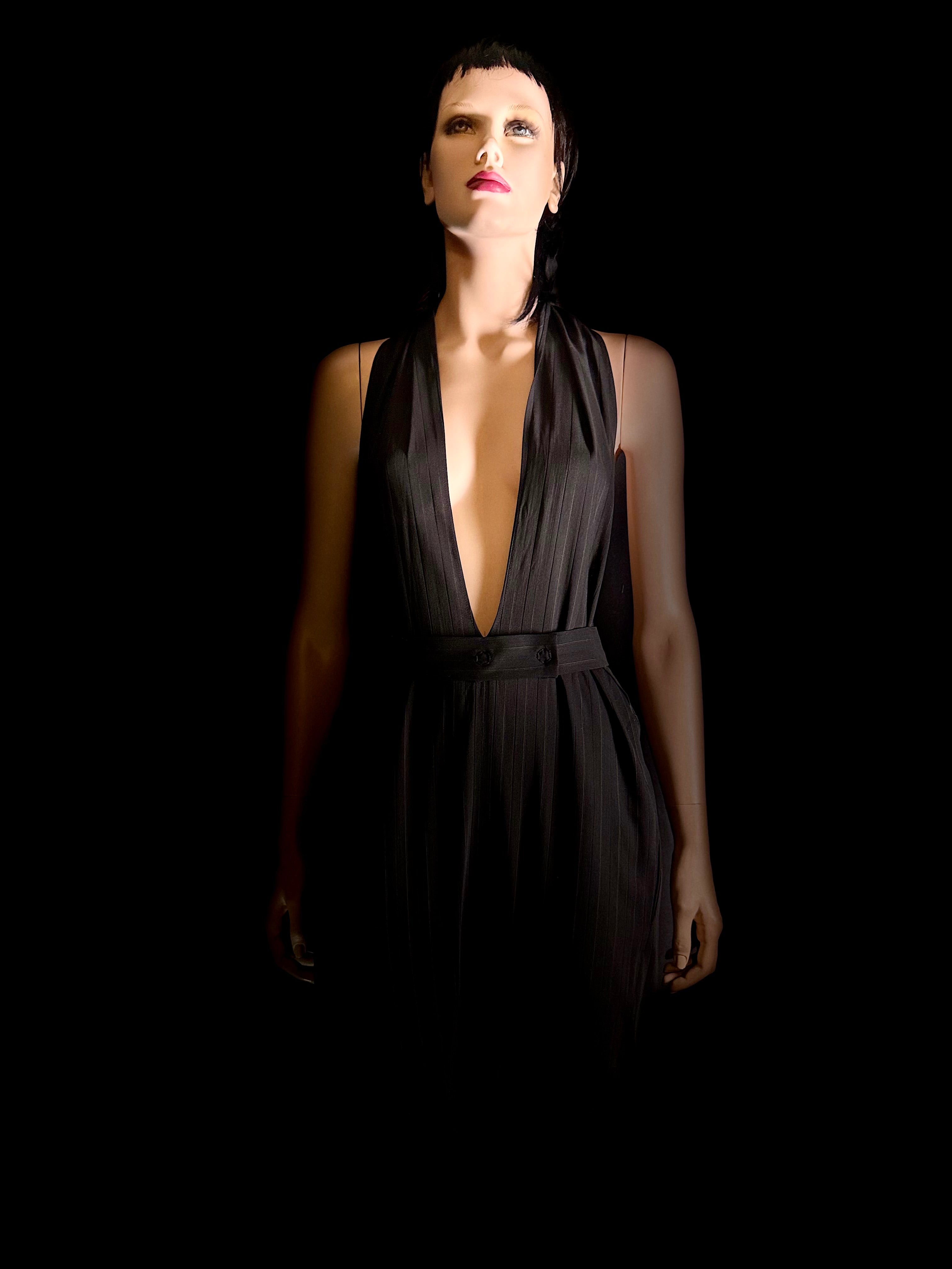 Zambesi Pure Wool Pinstripe Halter Jumpsuit – Architectural Tailoring