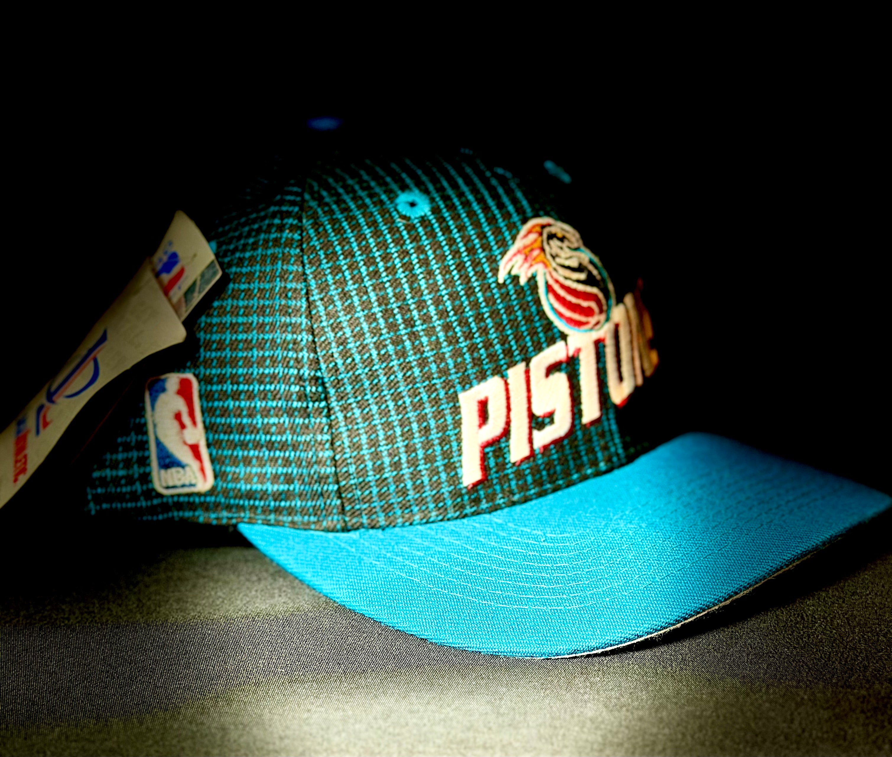 1990s Detroit Pistons Deadstock Snapback — Official NBA Licensed — Teal Era
