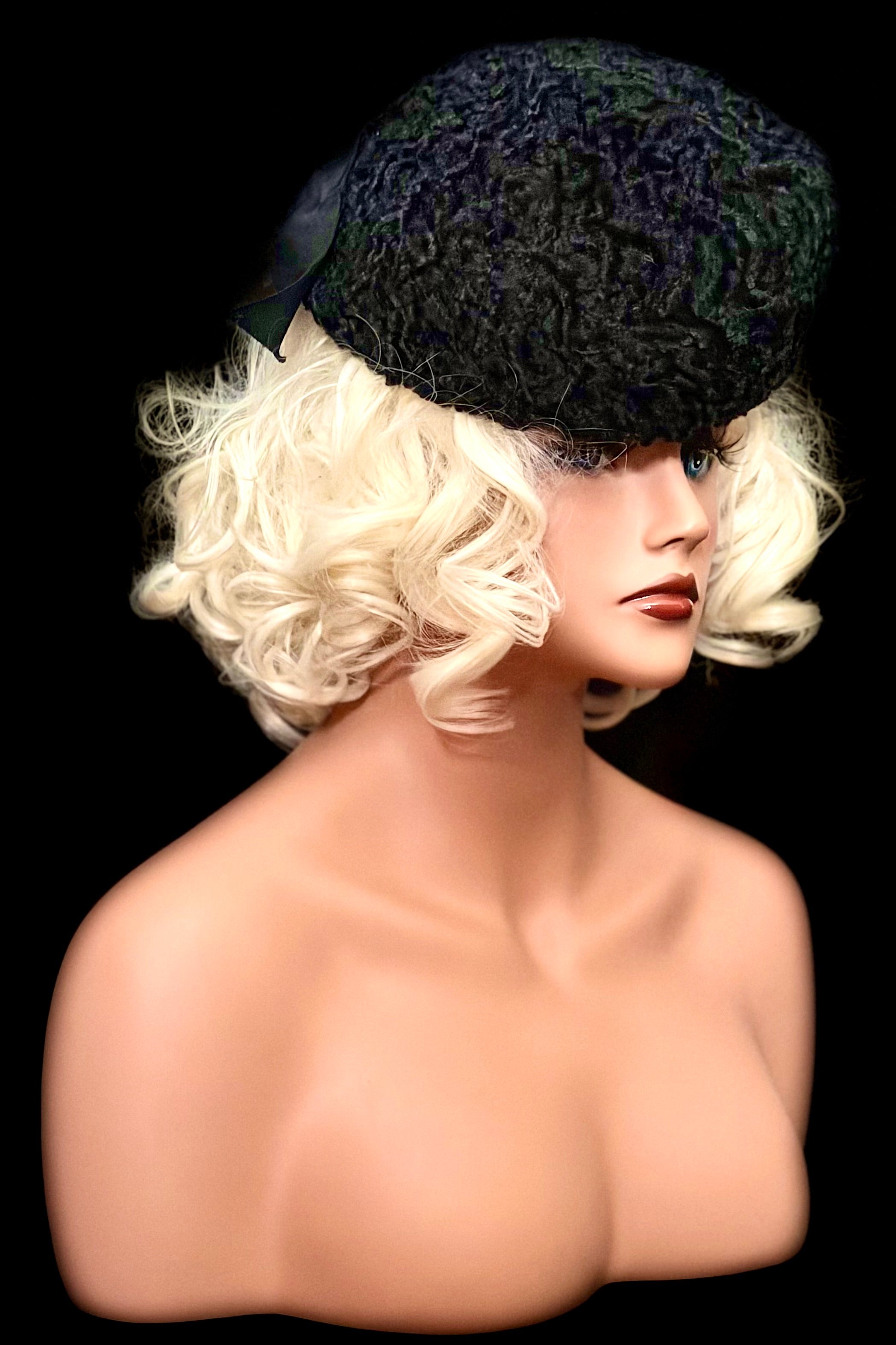 Sculptural Mid-Century Black Textured Cocktail Hat with Bow Detail - Exceptional Fit