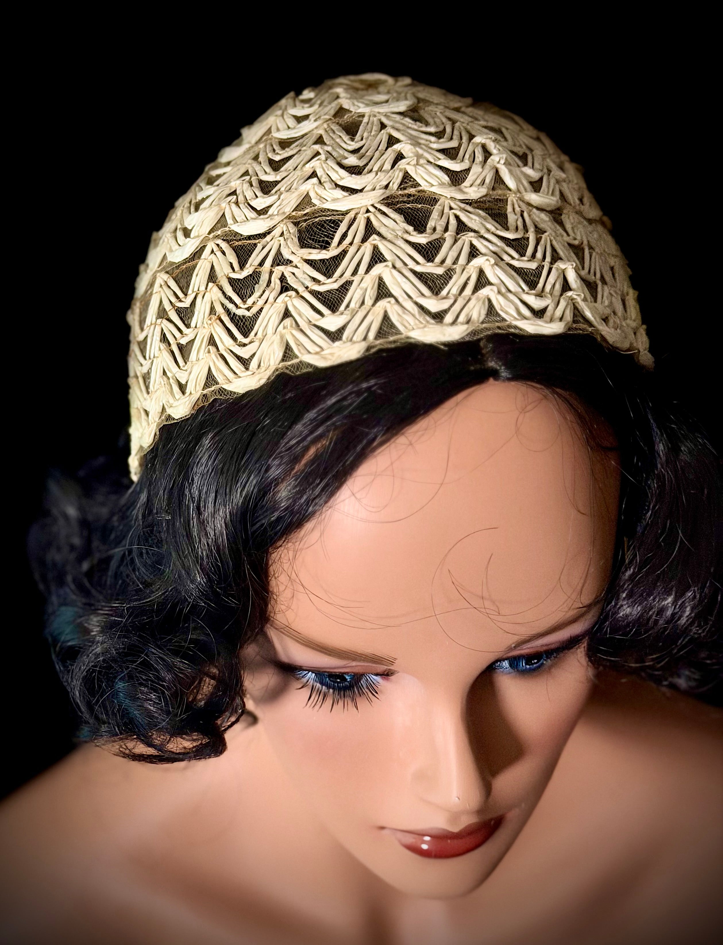Woven Ribbon Skull Cap - 1950s Ivory Vintage Headpiece