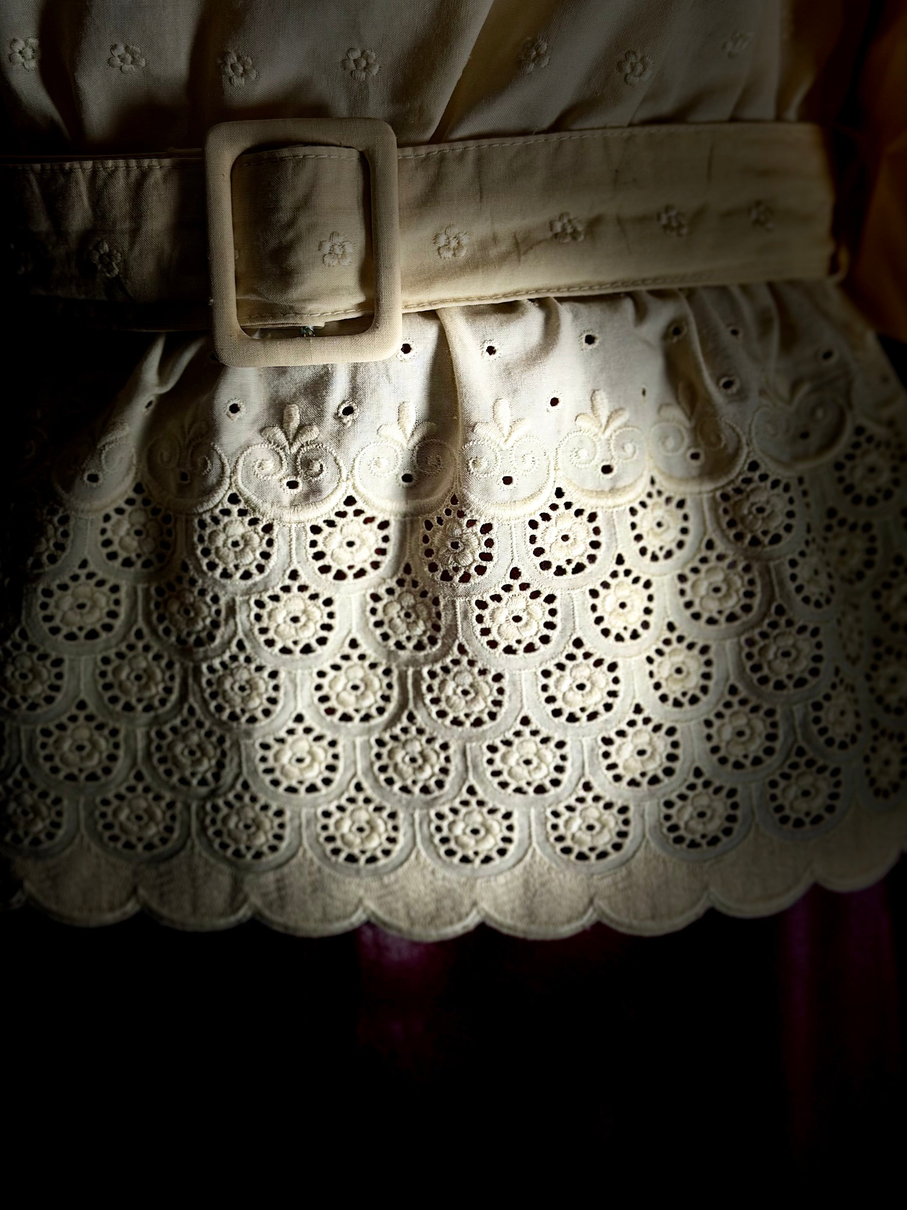 1970s Structured Broderie Anglaise Blouse with Belt - High Neck / Sculpted Sleeve