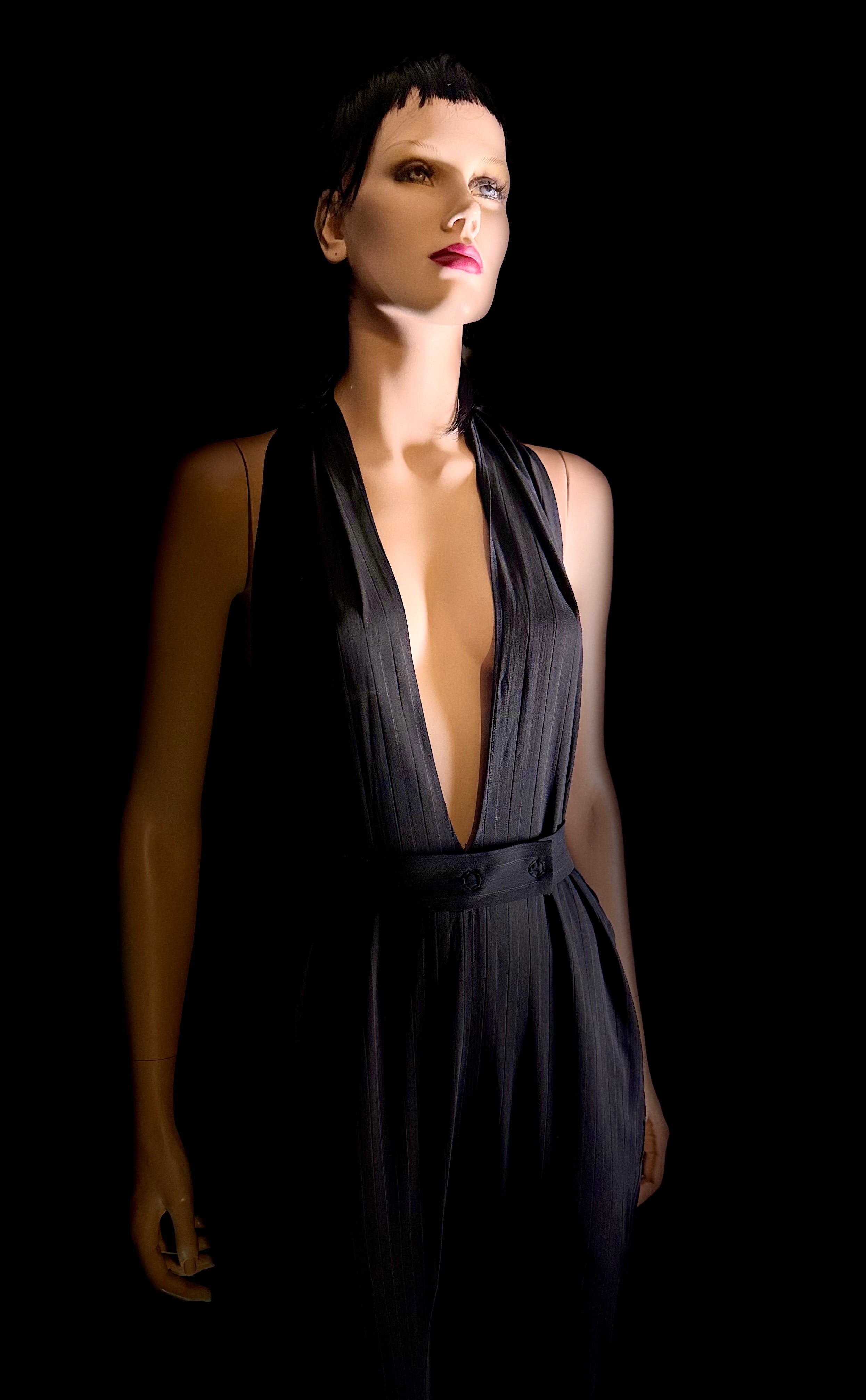 Zambesi Pure Wool Pinstripe Halter Jumpsuit – Architectural Tailoring