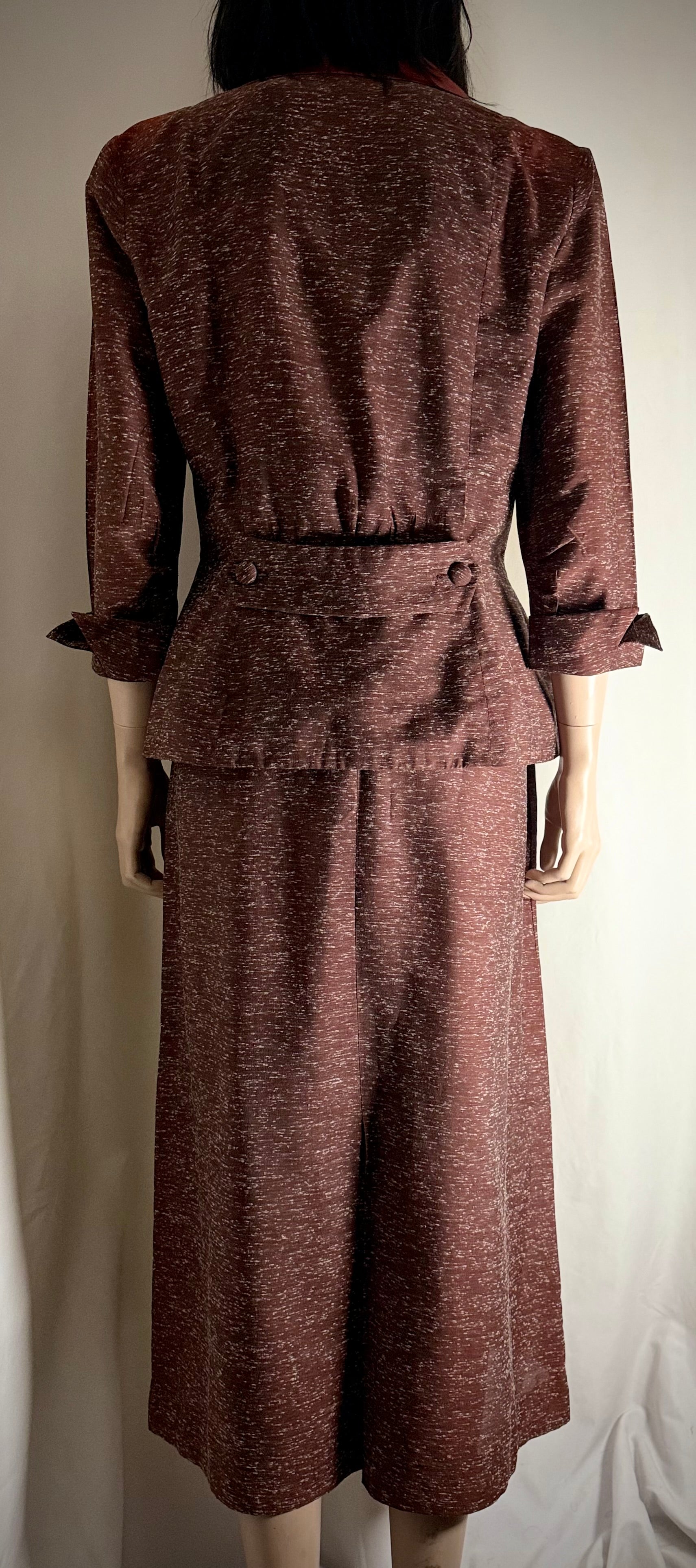 Late 1940s Vintage Skirt Suit - Rayon-Cotton with Satin Collar Detail