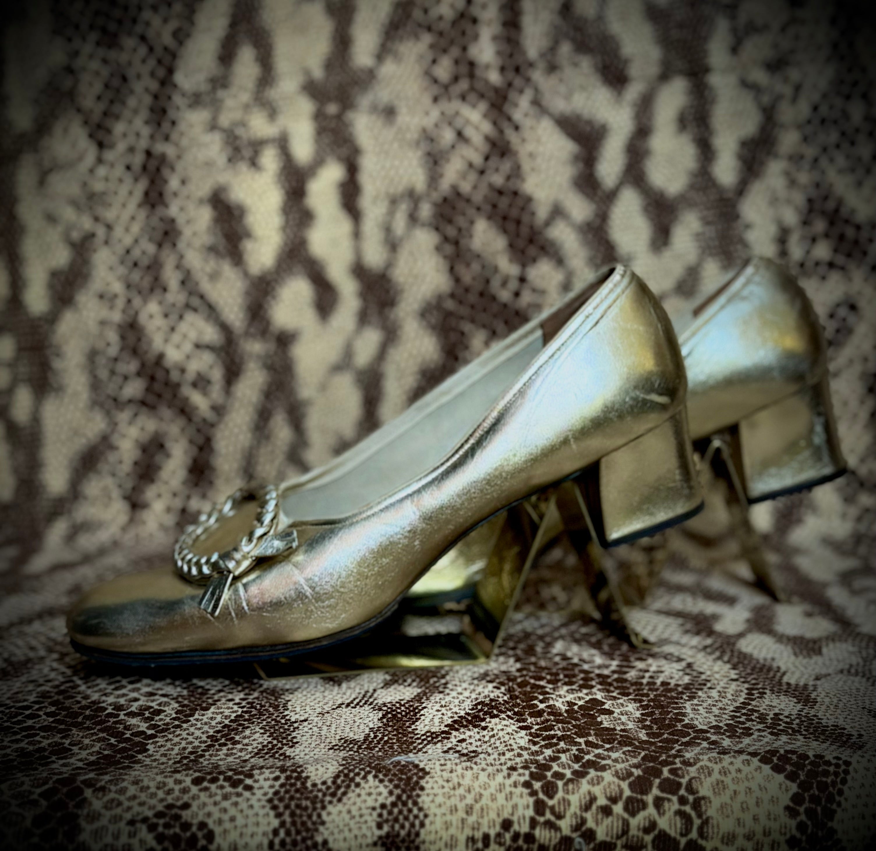 Late 1950s Gold Metallic Leather Pumps | Braided Detail | Fully Restored | EU 39–40