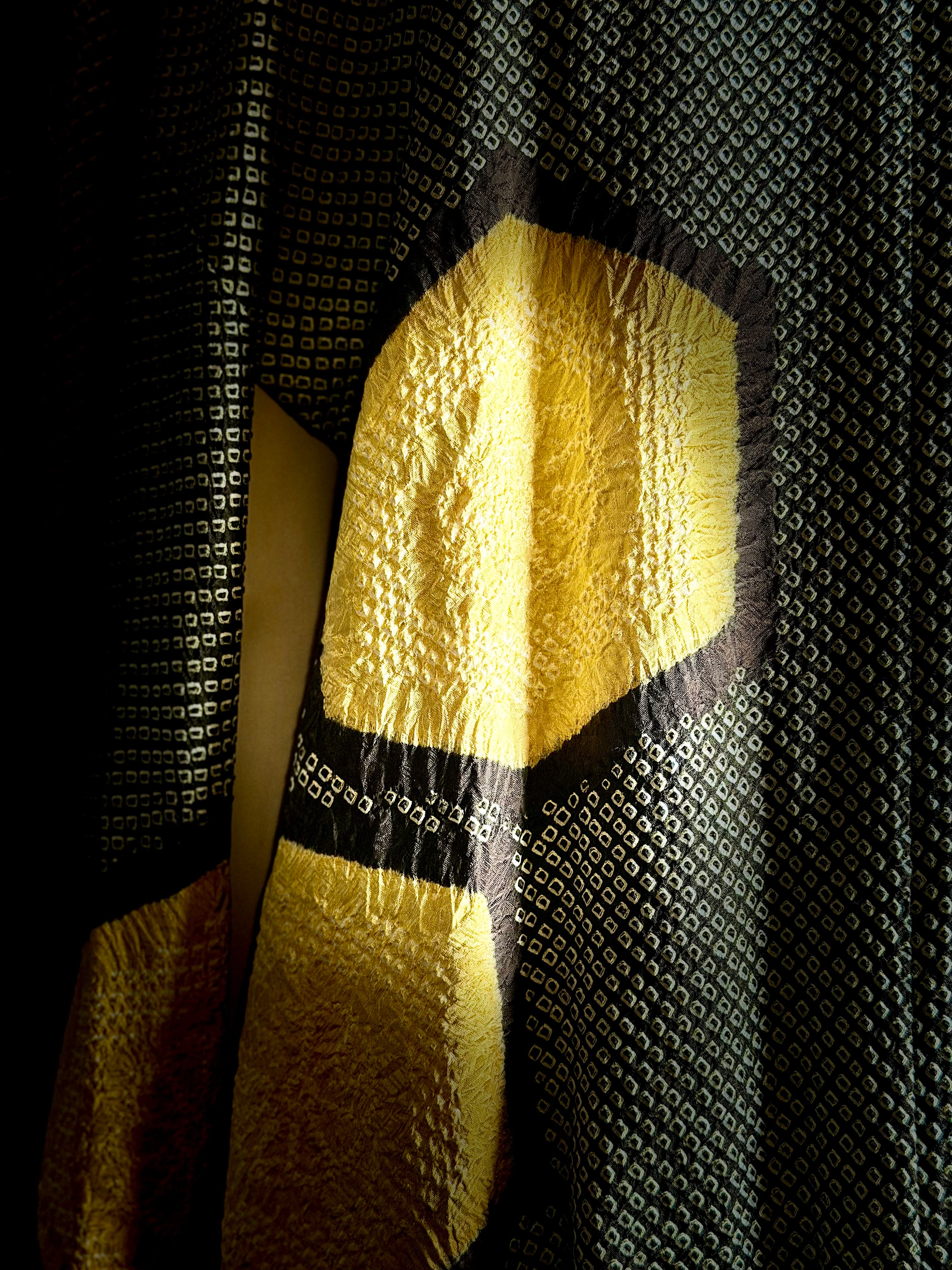 Vintage Deadstock Japanese Hand-Shibori Haori Jacket with Contrast Lining