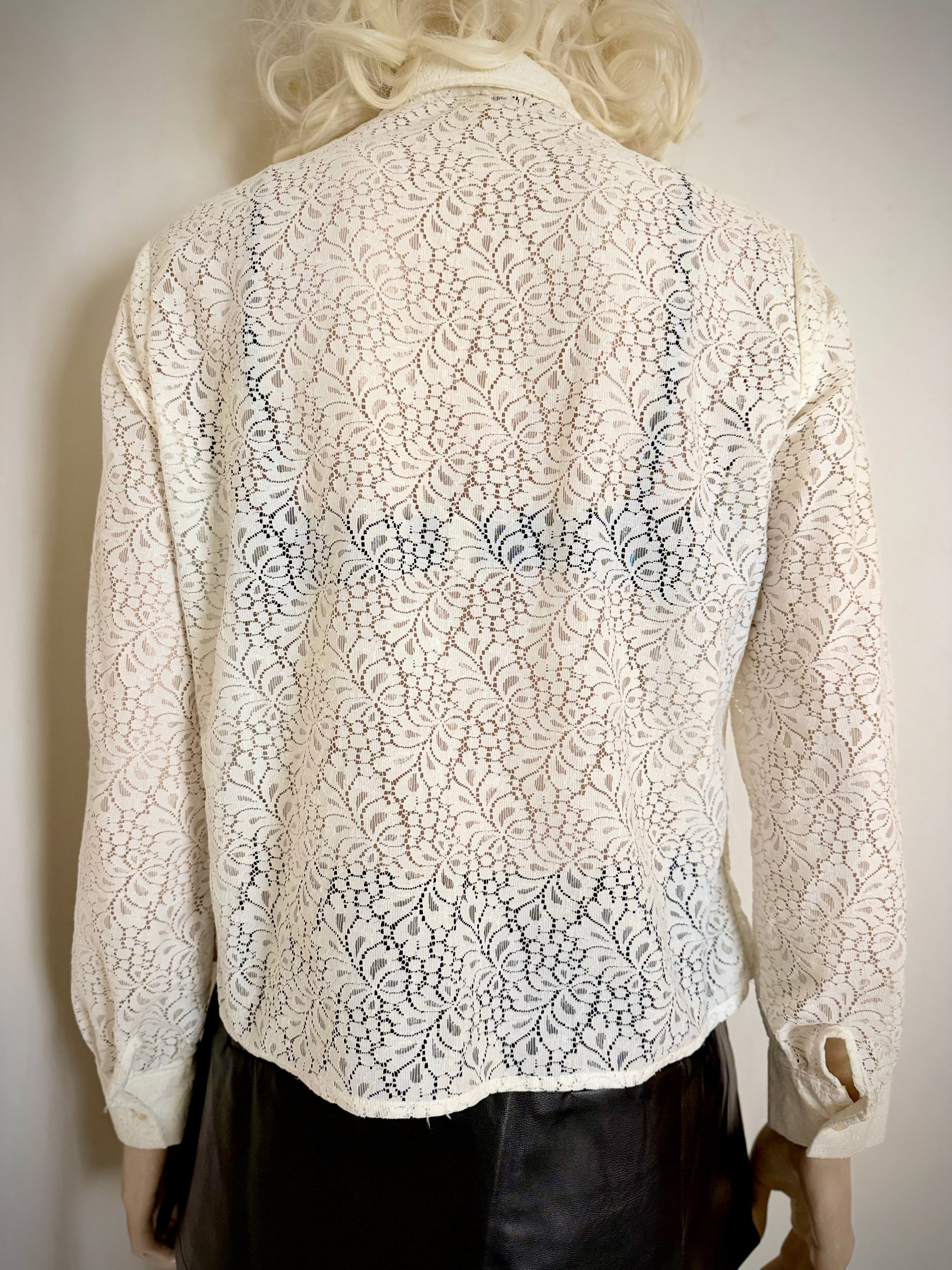 Vintage 1970s Ivory Lace Dagger-Collar Shirt