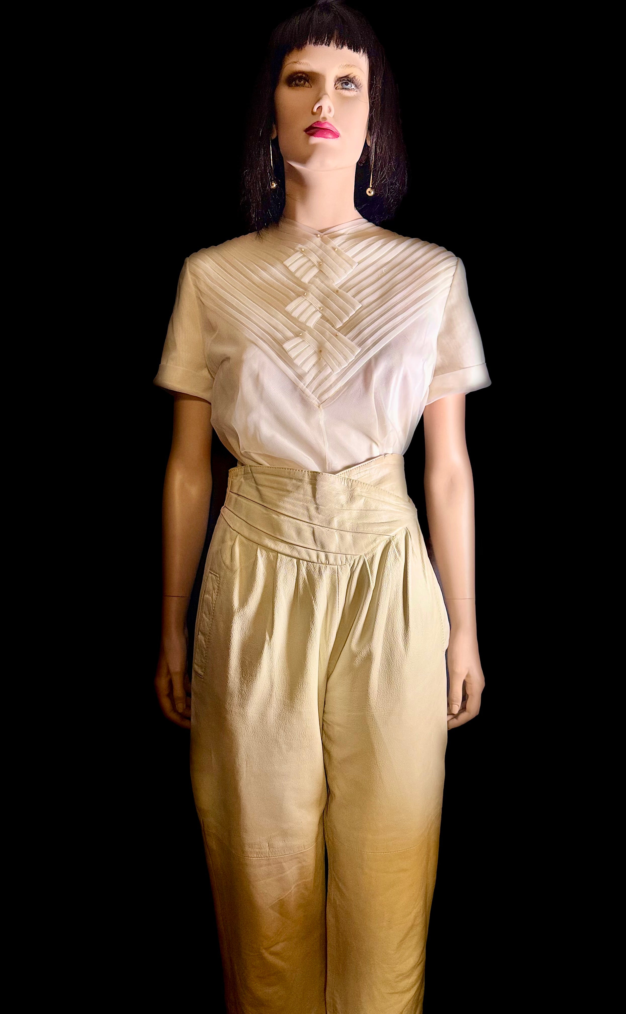 1950s Ivory Pleated Panel Blouse - Immaculate Condition