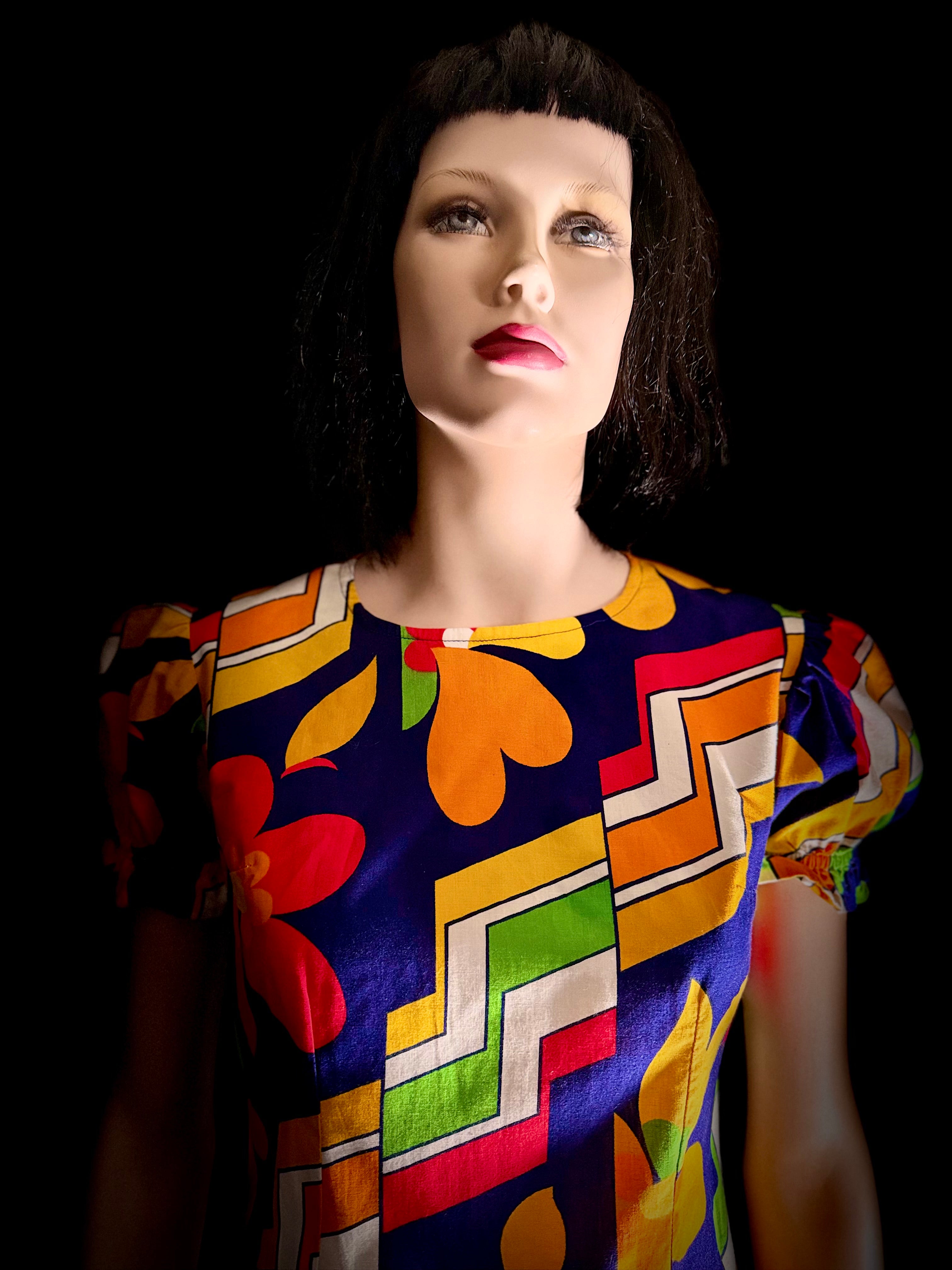 1960s-70s Mod Floral Mini Dress / A-Line Cotton / Puff Sleeve